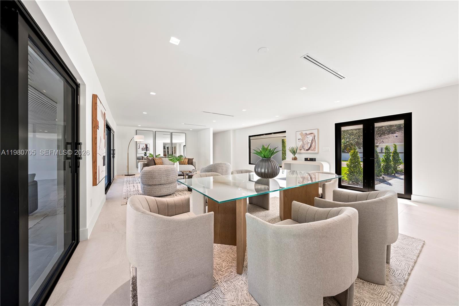 MOON GATE NO 2 - Residential