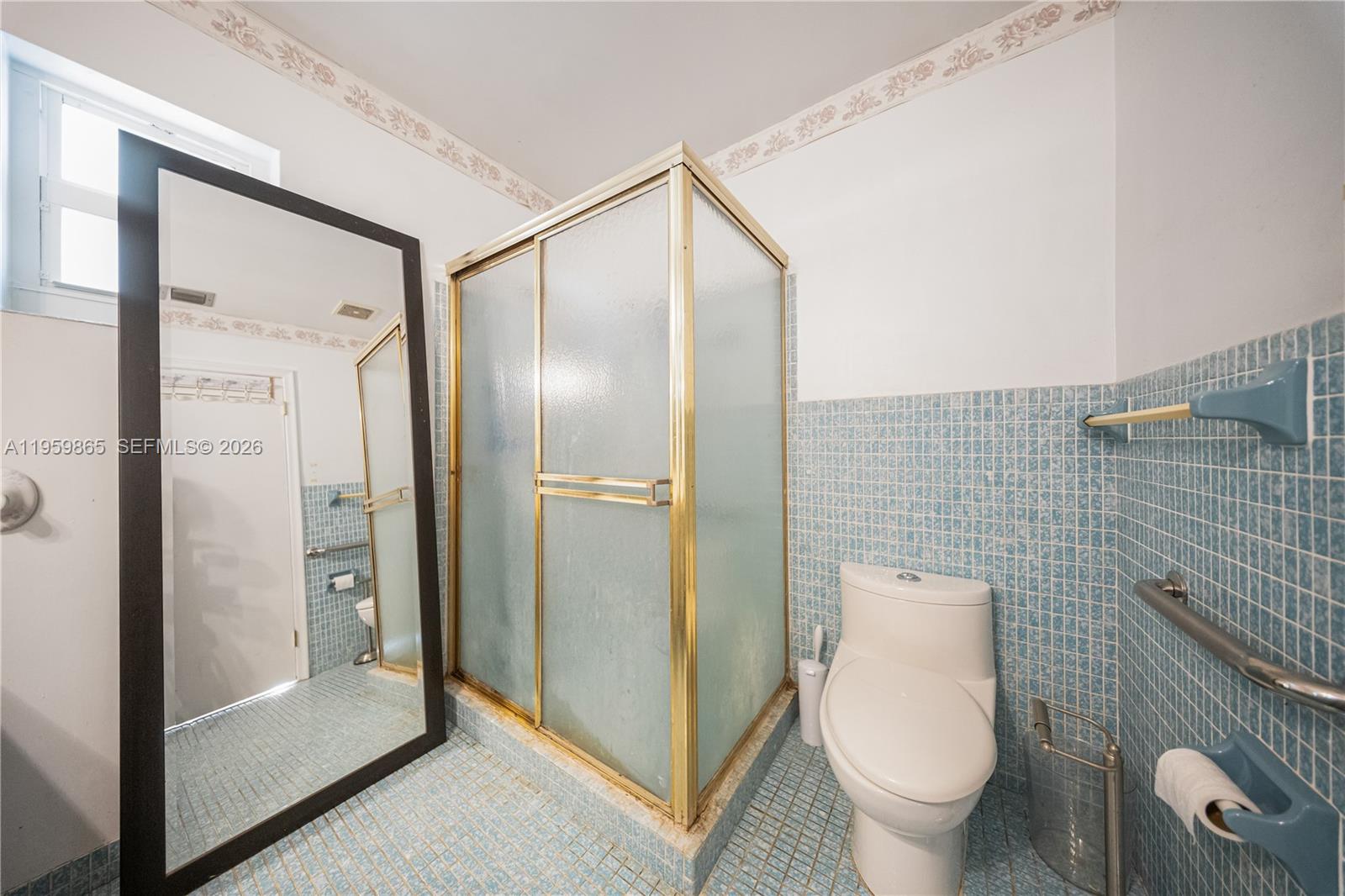 KENDALE LAKES SEC EIGHT - Residential