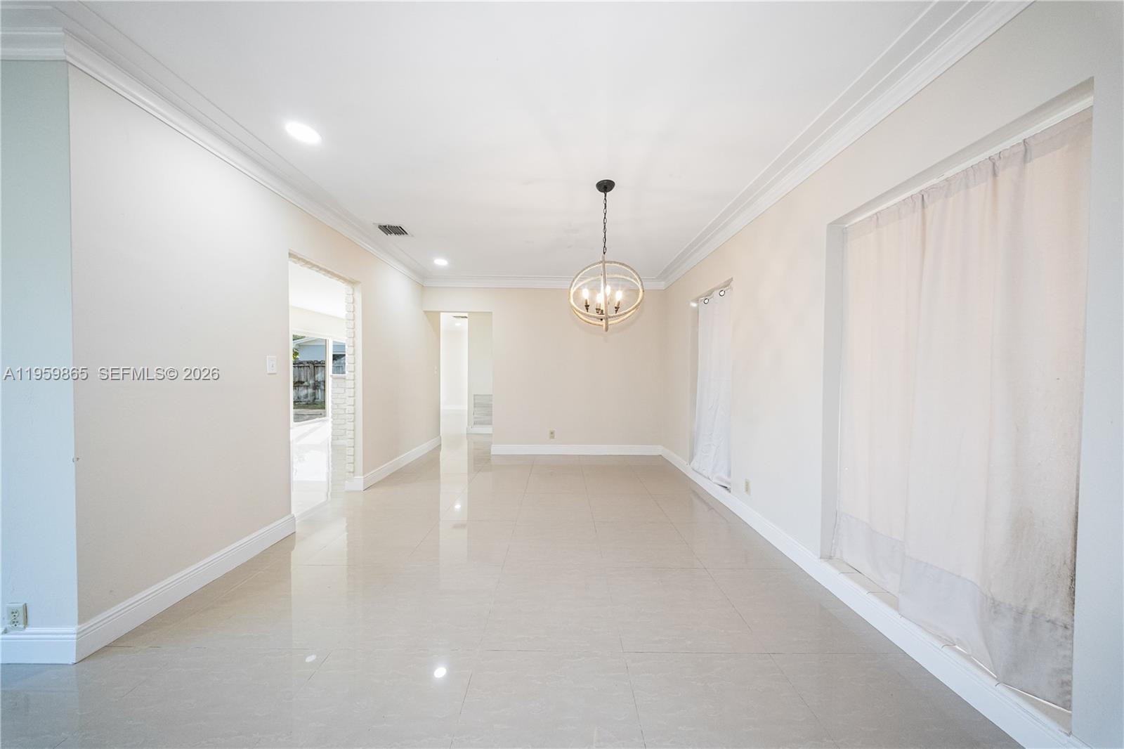 KENDALE LAKES SEC EIGHT - Residential