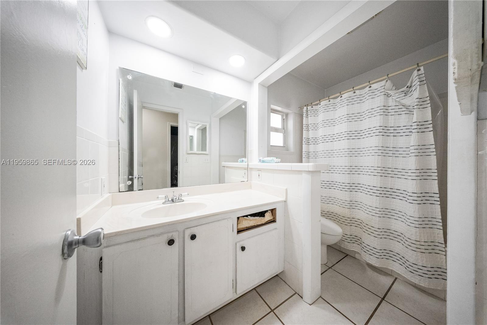 KENDALE LAKES SEC EIGHT - Residential