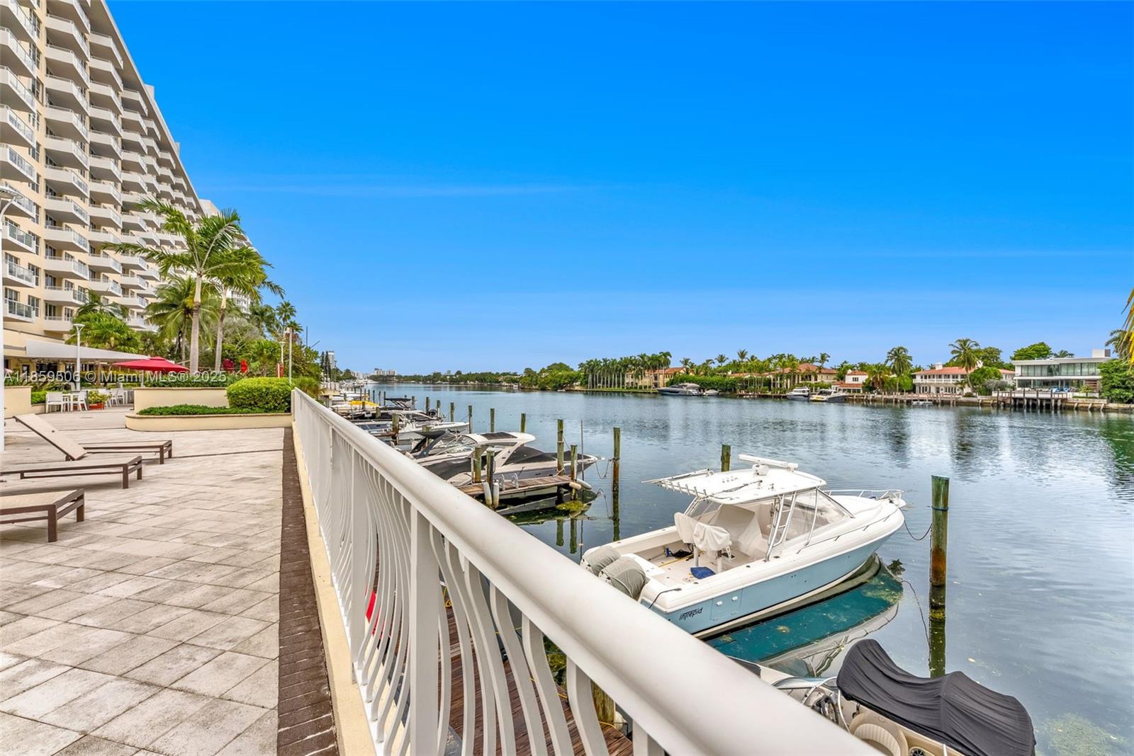 5600 CONDO - Residential