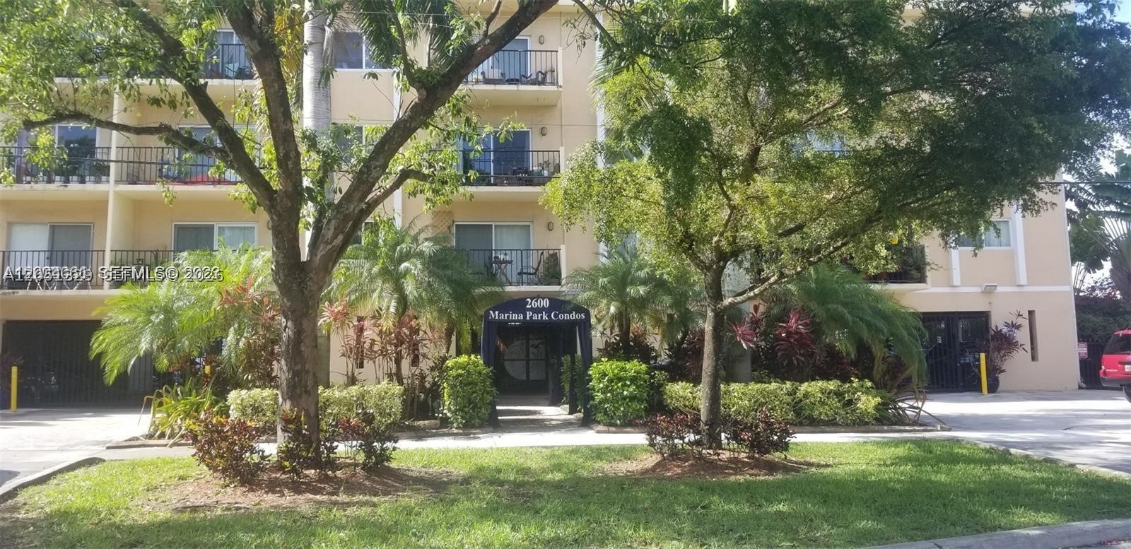 2600 NE 135th St 4J-A