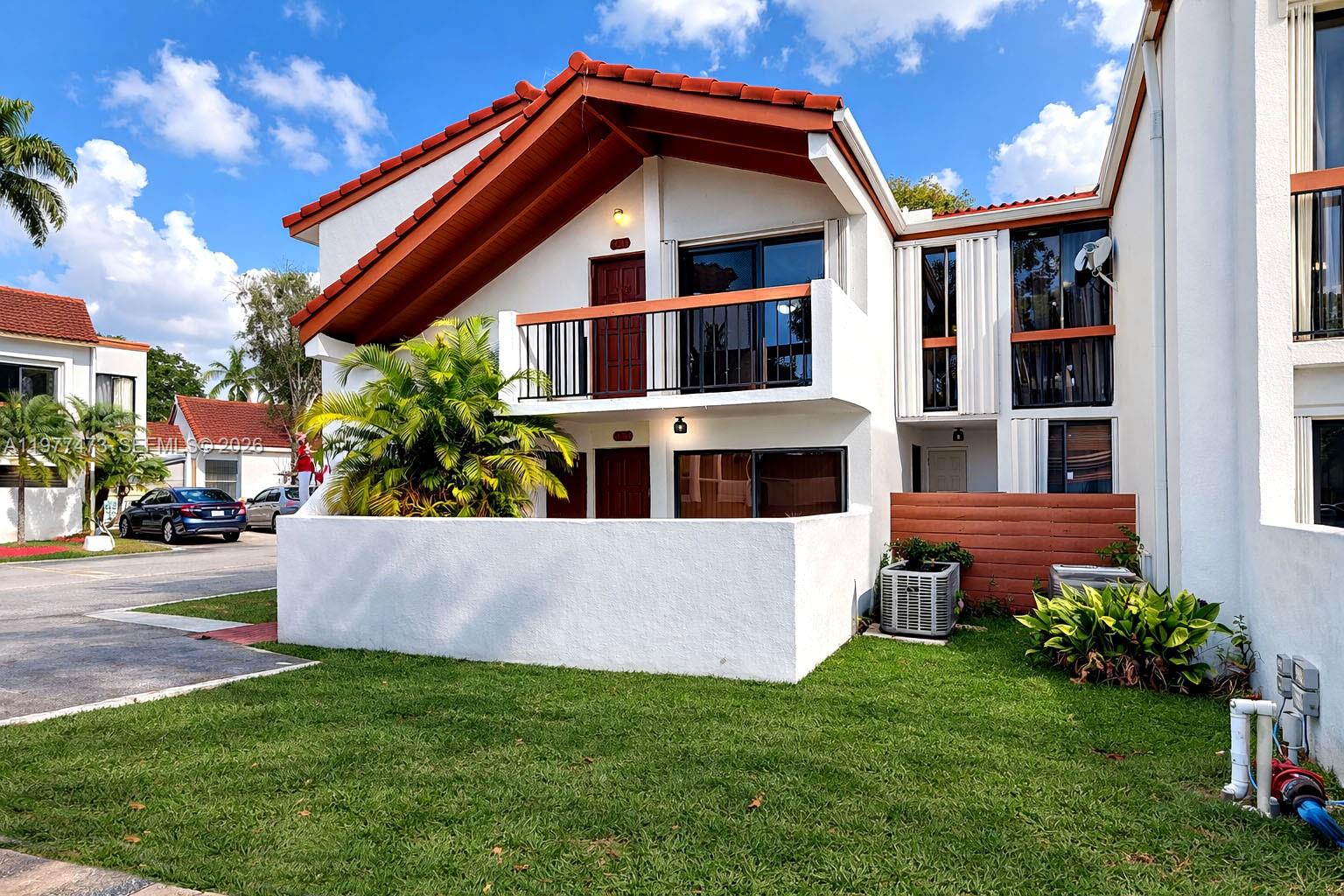 HIGHLANDS AT KENDALL LKS - Residential Lease