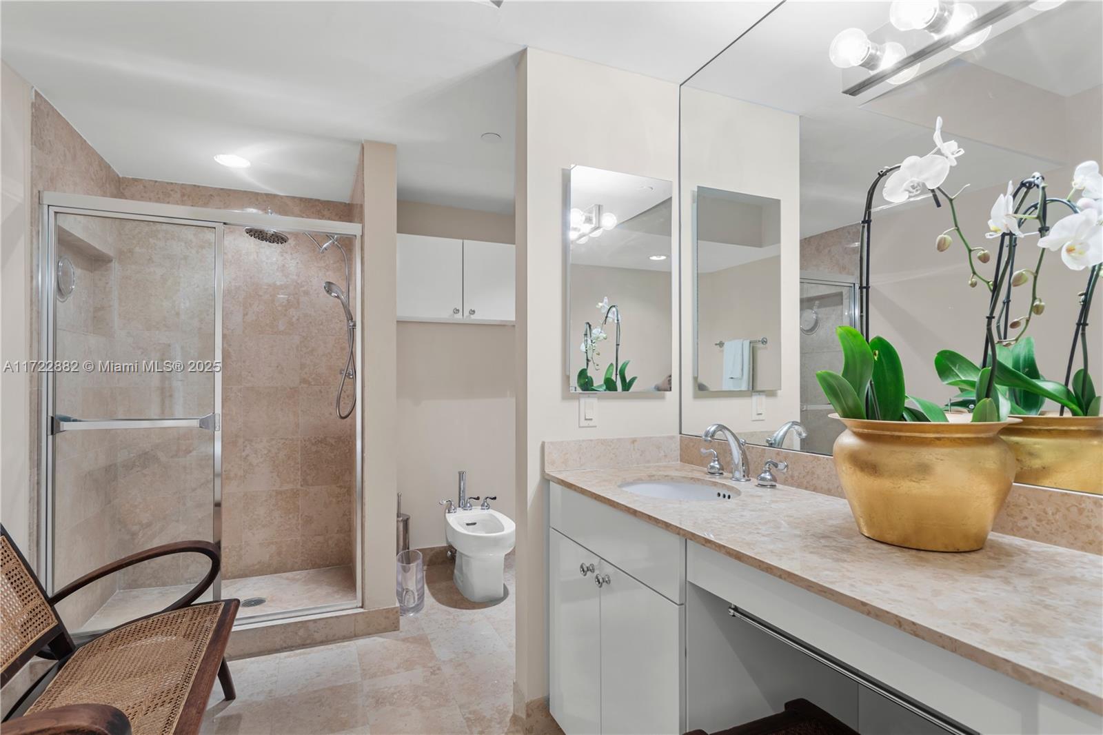 BLUE DIAMOND CONDO - Residential