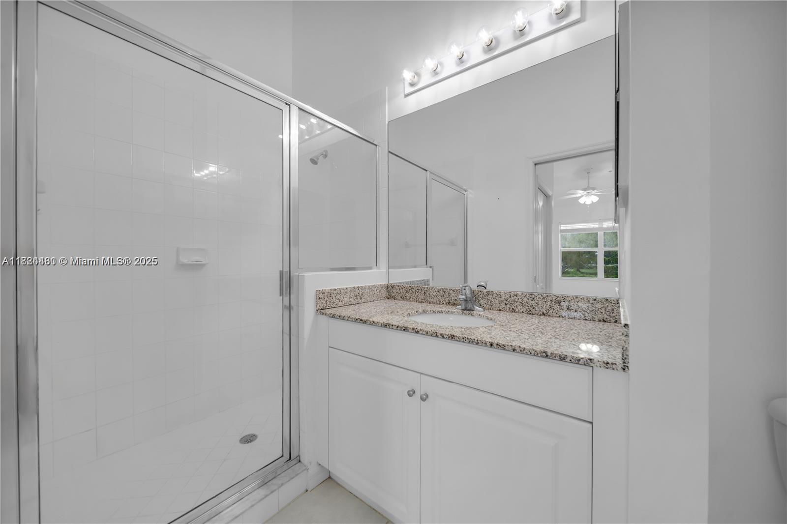 PORT OF THE ISLAND - Residential