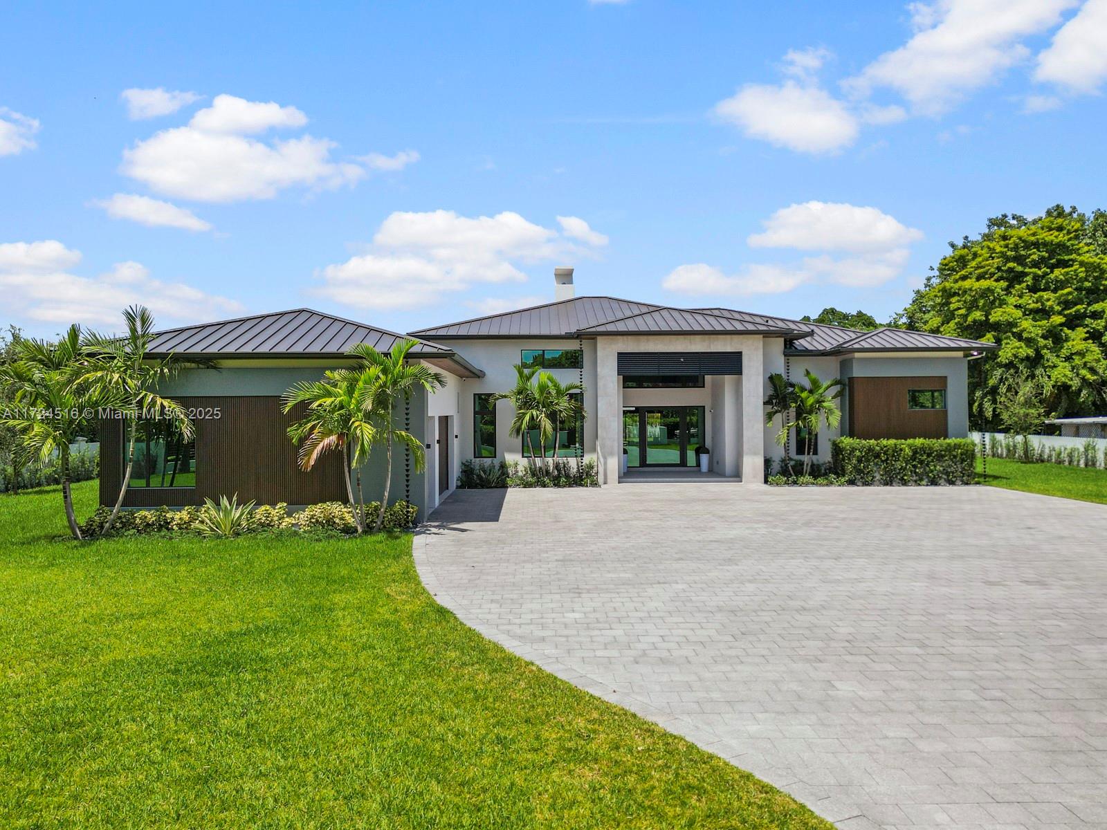 BIRD ROAD FARMSITES - Residential