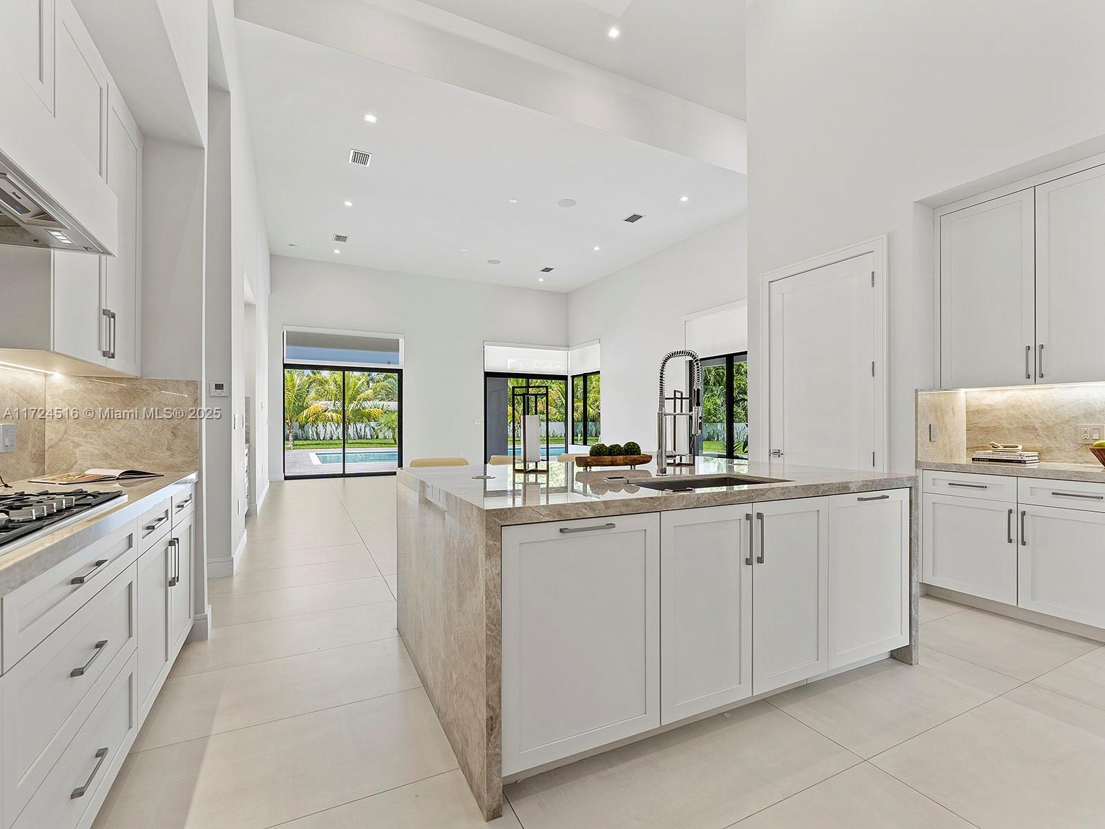 BIRD ROAD FARMSITES - Residential