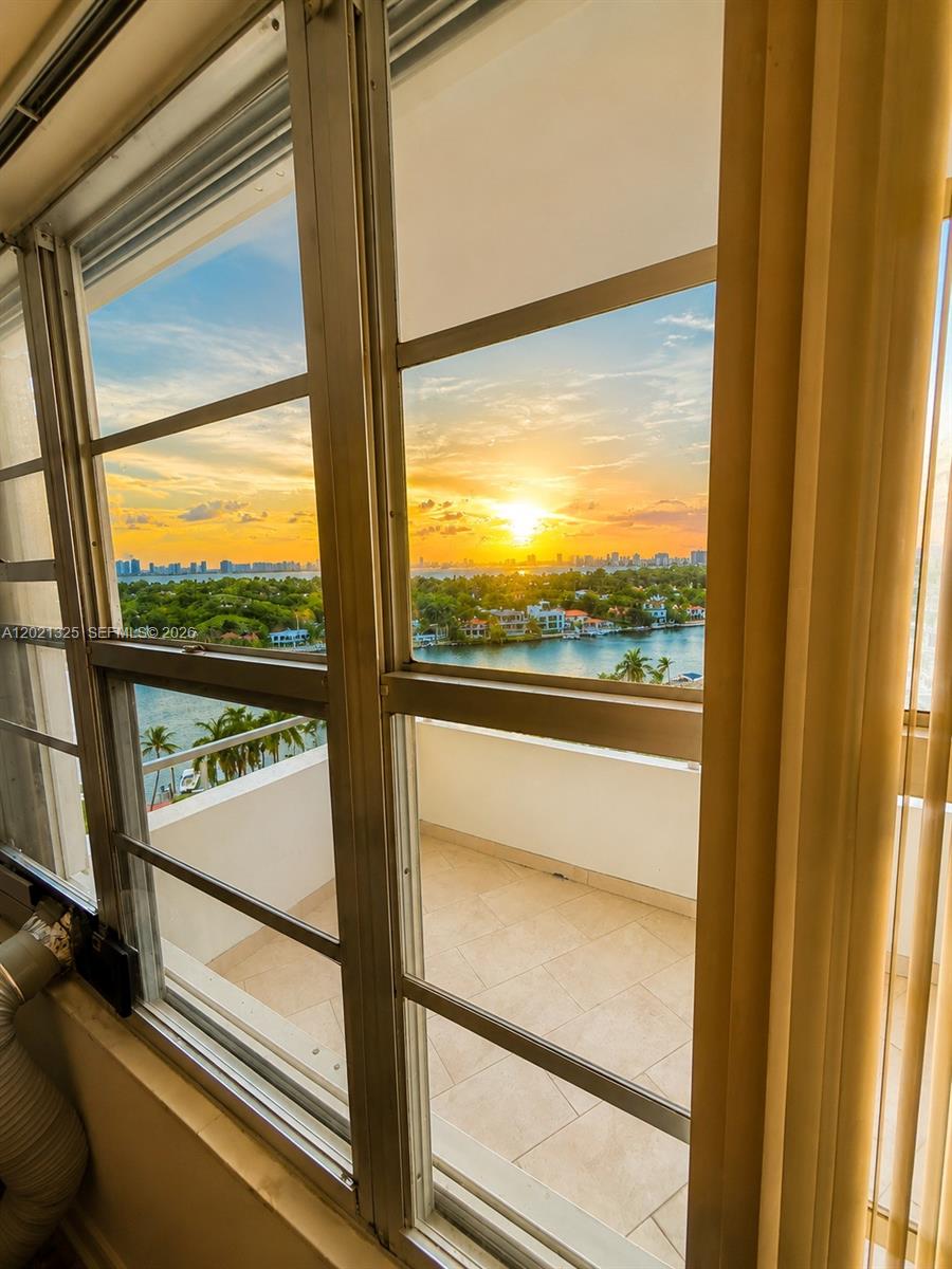 SEACOAST 5151 CONDO - Residential