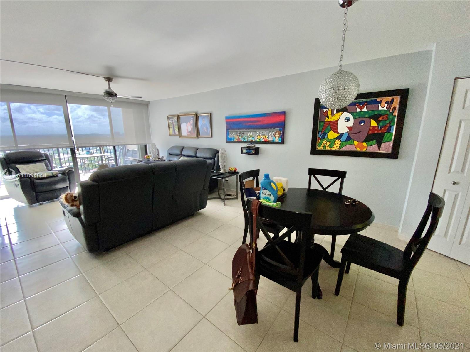 QUADOMAIN TOWER 1 & 4 CON - Residential