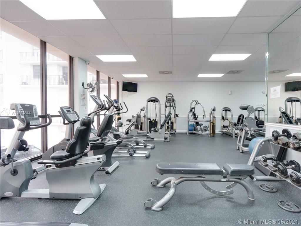 QUADOMAIN TOWER 1 & 4 CON - Residential