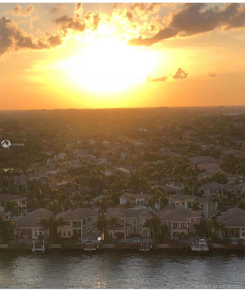 QUADOMAIN TOWER 1 & 4 CON - Residential