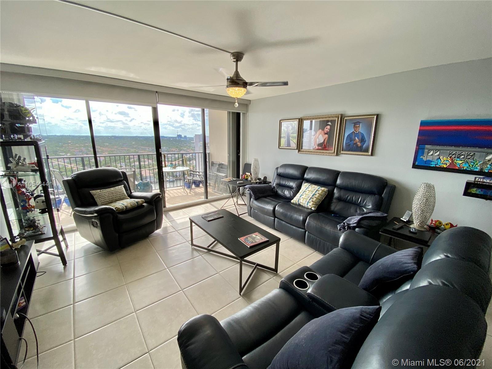 QUADOMAIN TOWER 1 & 4 CON - Residential