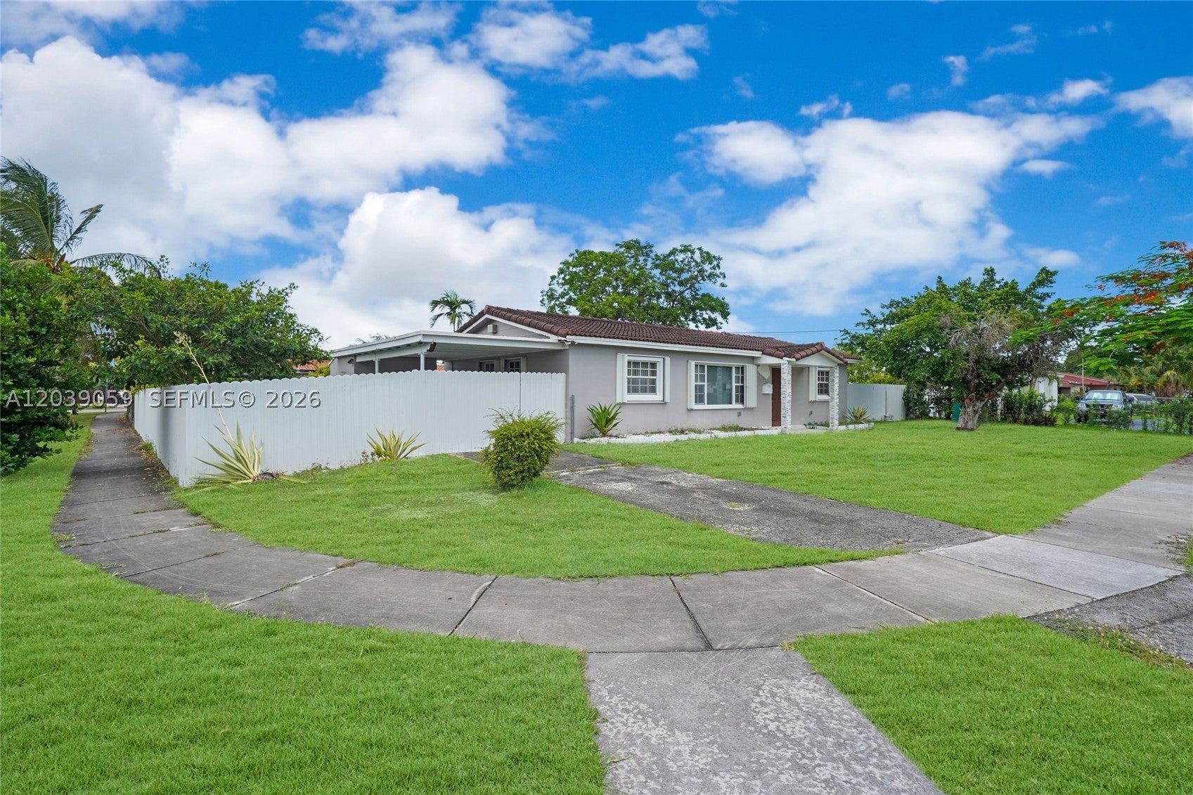 10051 SW 13th Ter