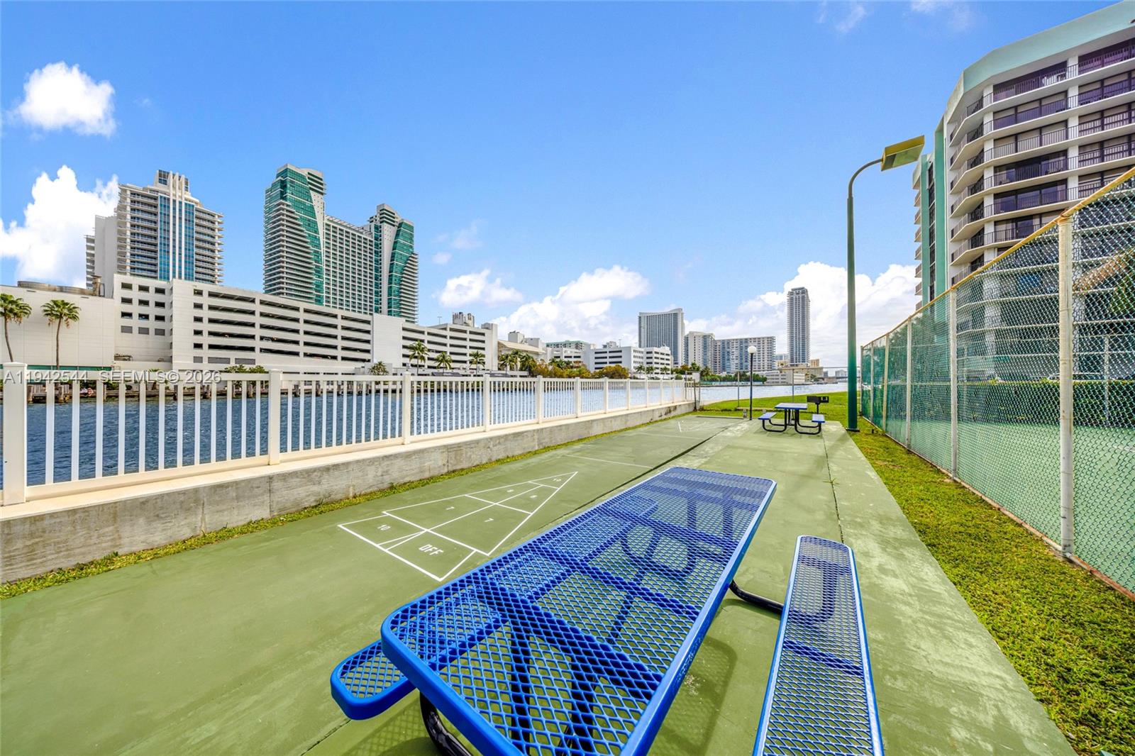 TOWERS OF OCEANVIEW SOUTH - Residential