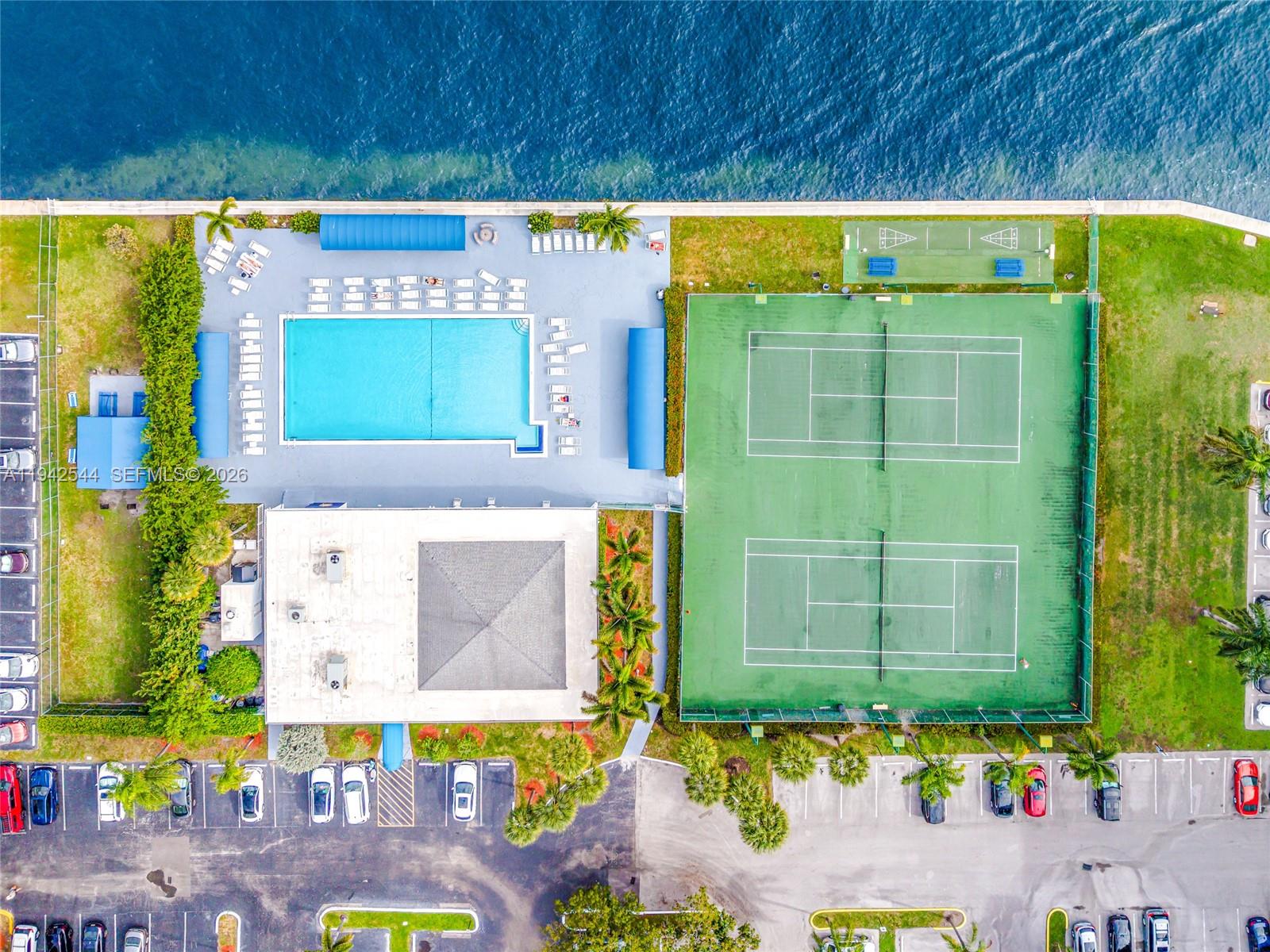 TOWERS OF OCEANVIEW SOUTH - Residential