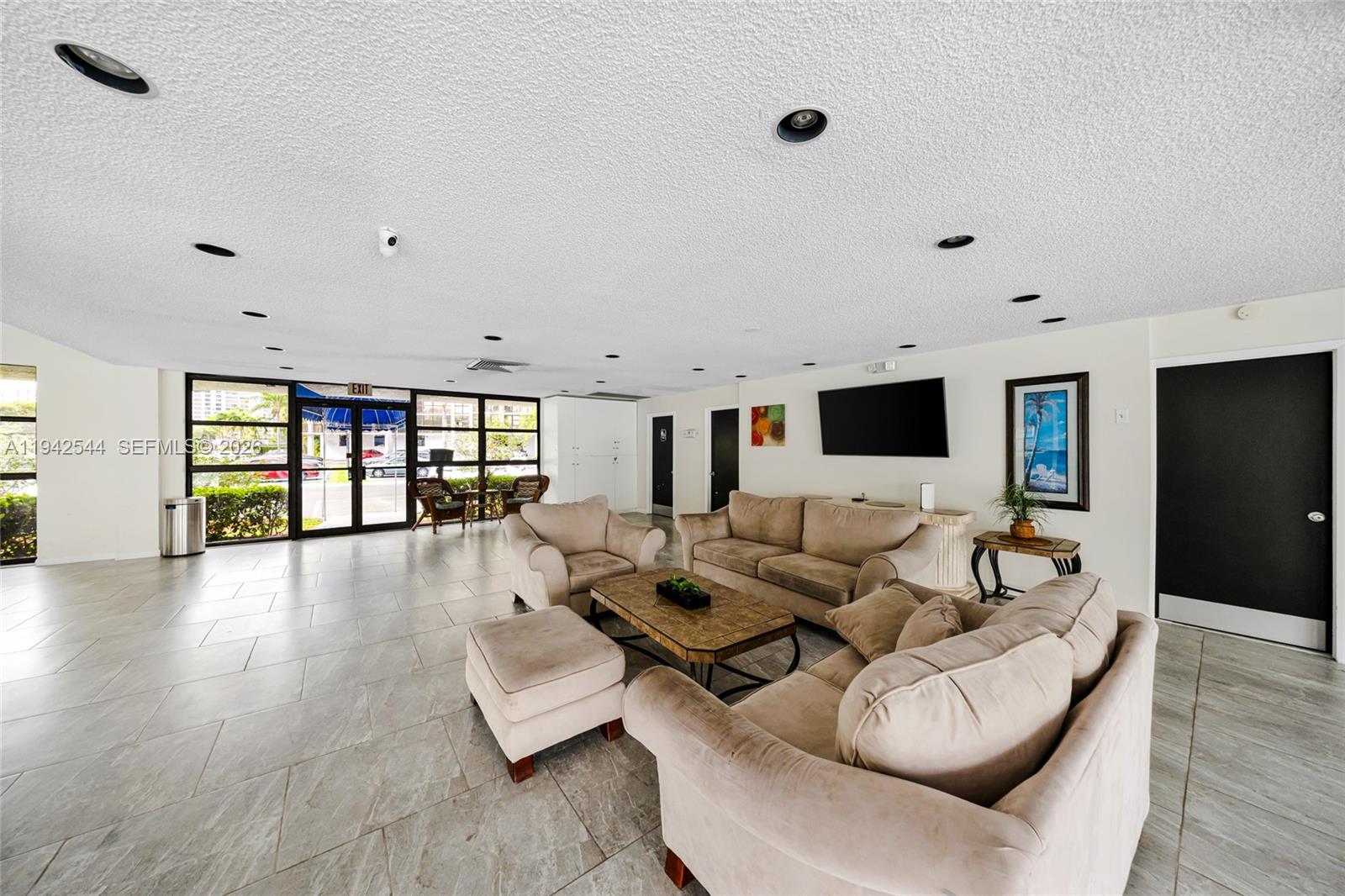 TOWERS OF OCEANVIEW SOUTH - Residential