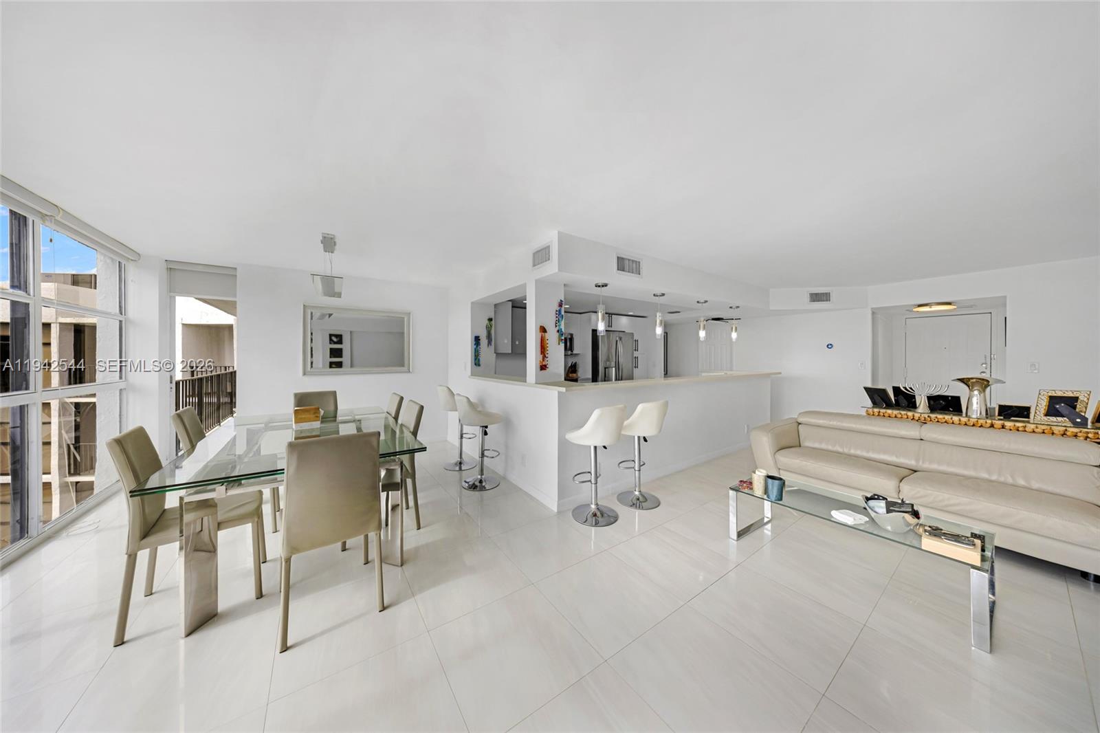 TOWERS OF OCEANVIEW SOUTH - Residential