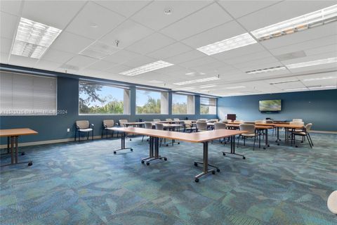 Office in Orlando FL 2201 Lake Lucien Way 12.jpg