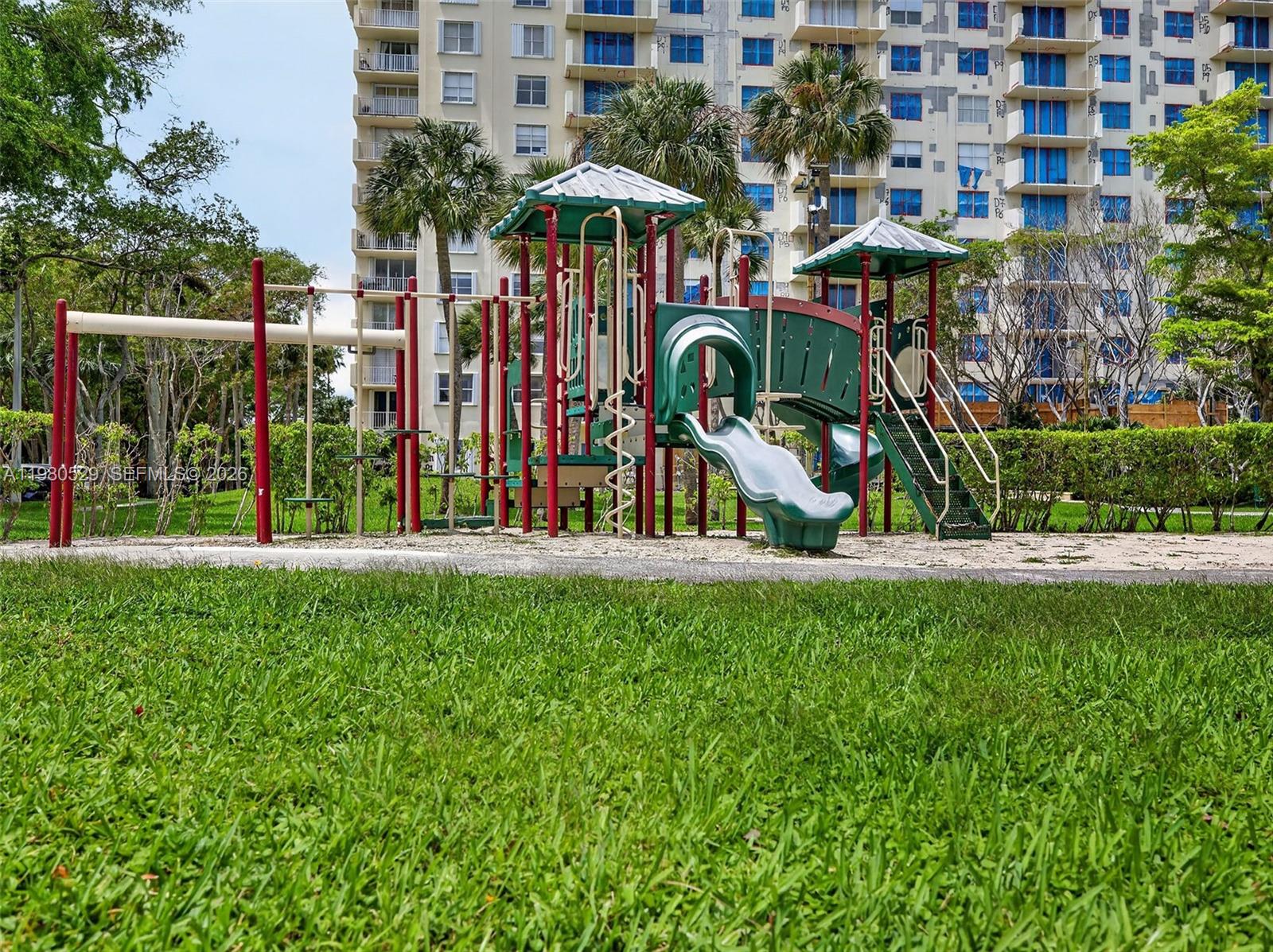 JOCKEY CLUB III CONDO - Residential