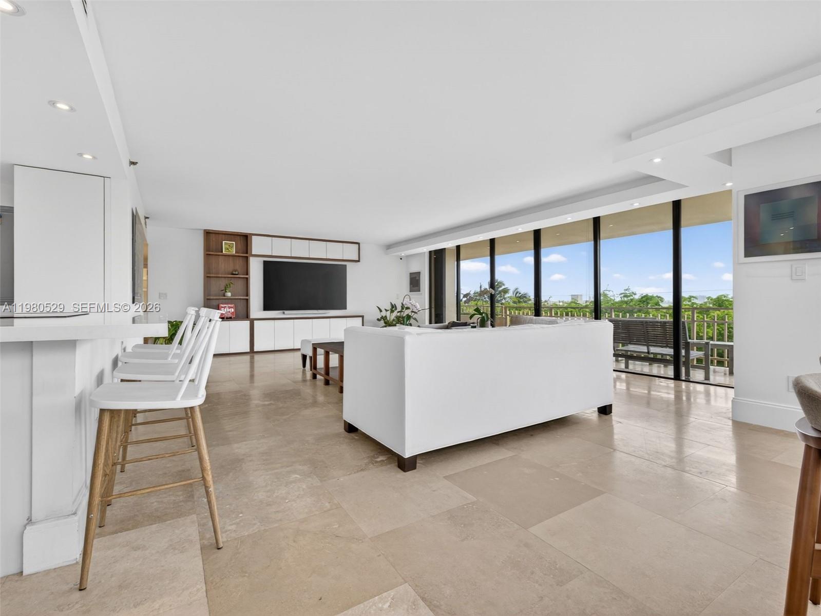 JOCKEY CLUB III CONDO - Residential