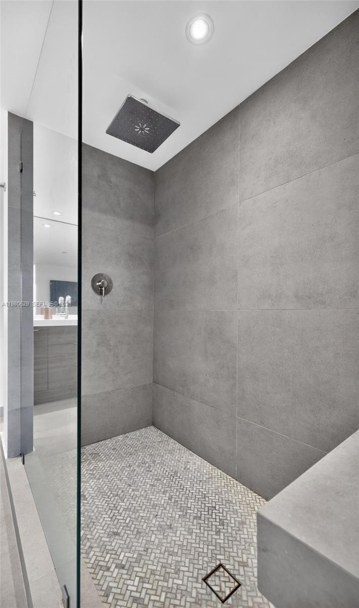 JOCKEY CLUB III CONDO - Residential