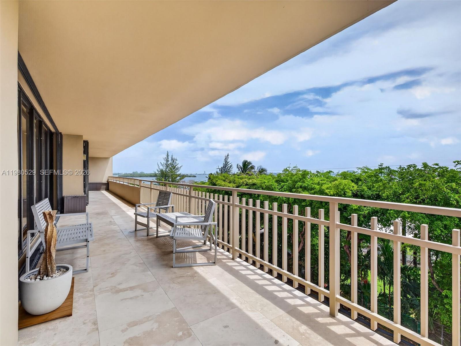 JOCKEY CLUB III CONDO - Residential