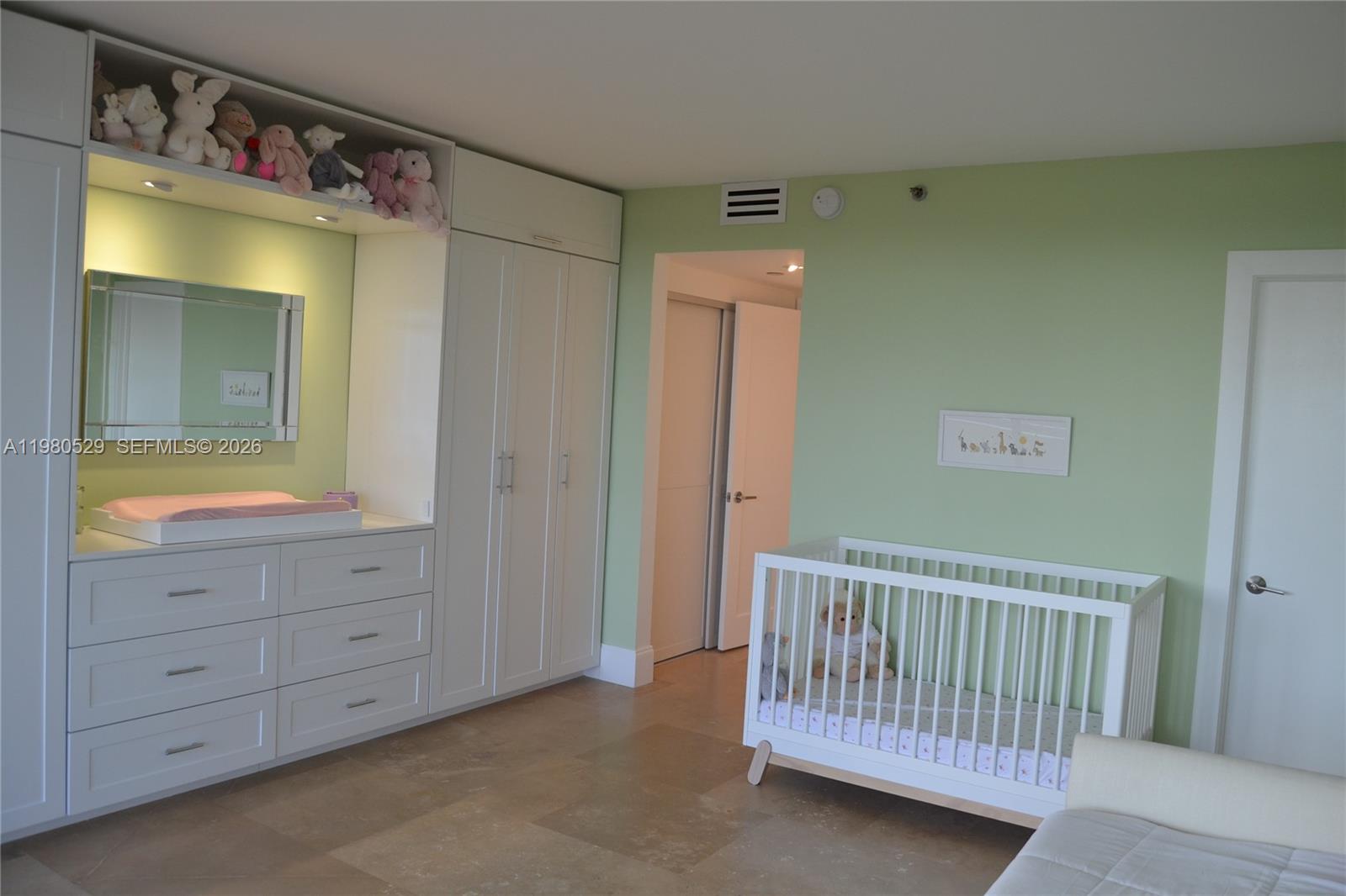 JOCKEY CLUB III CONDO - Residential