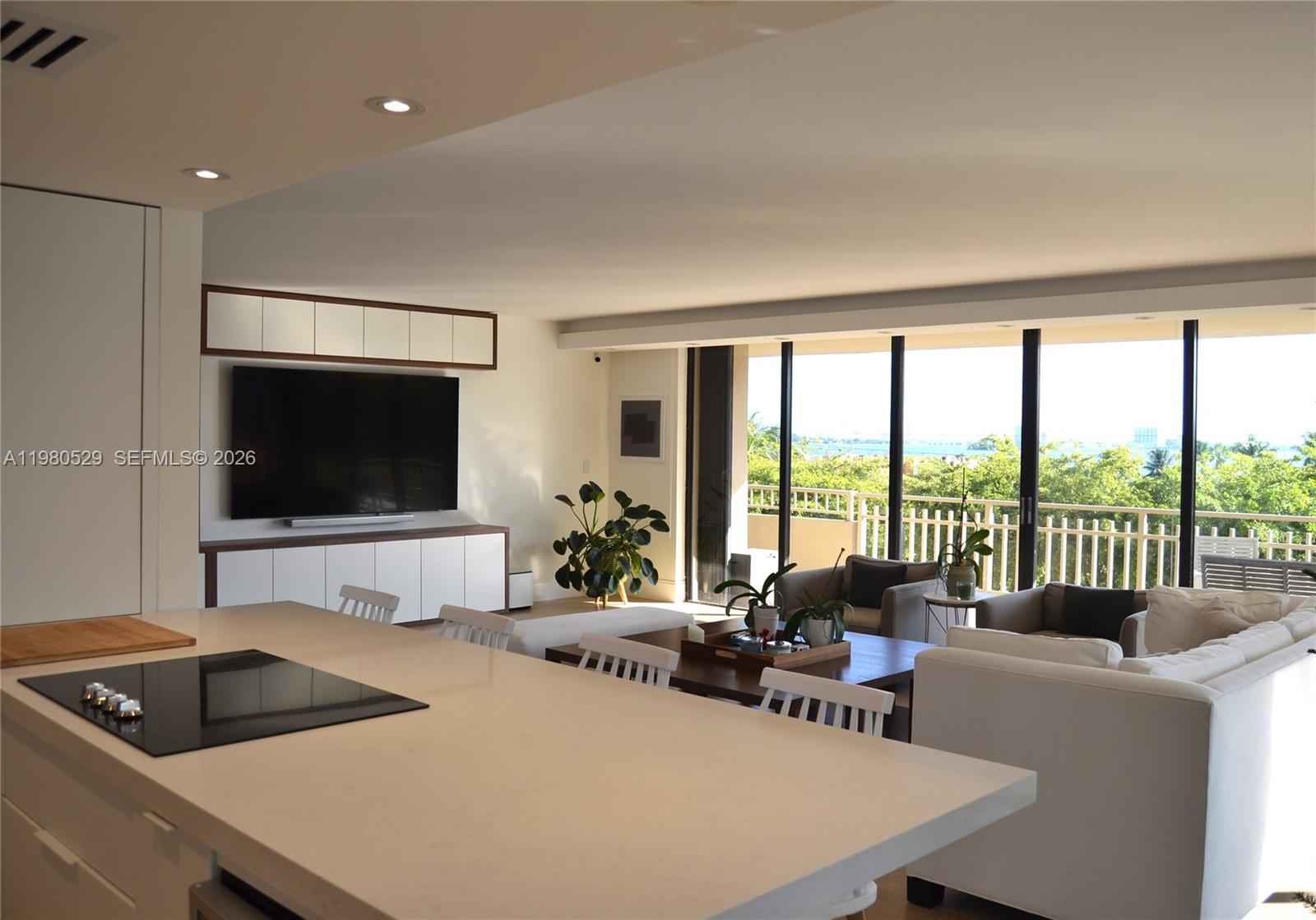 JOCKEY CLUB III CONDO - Residential