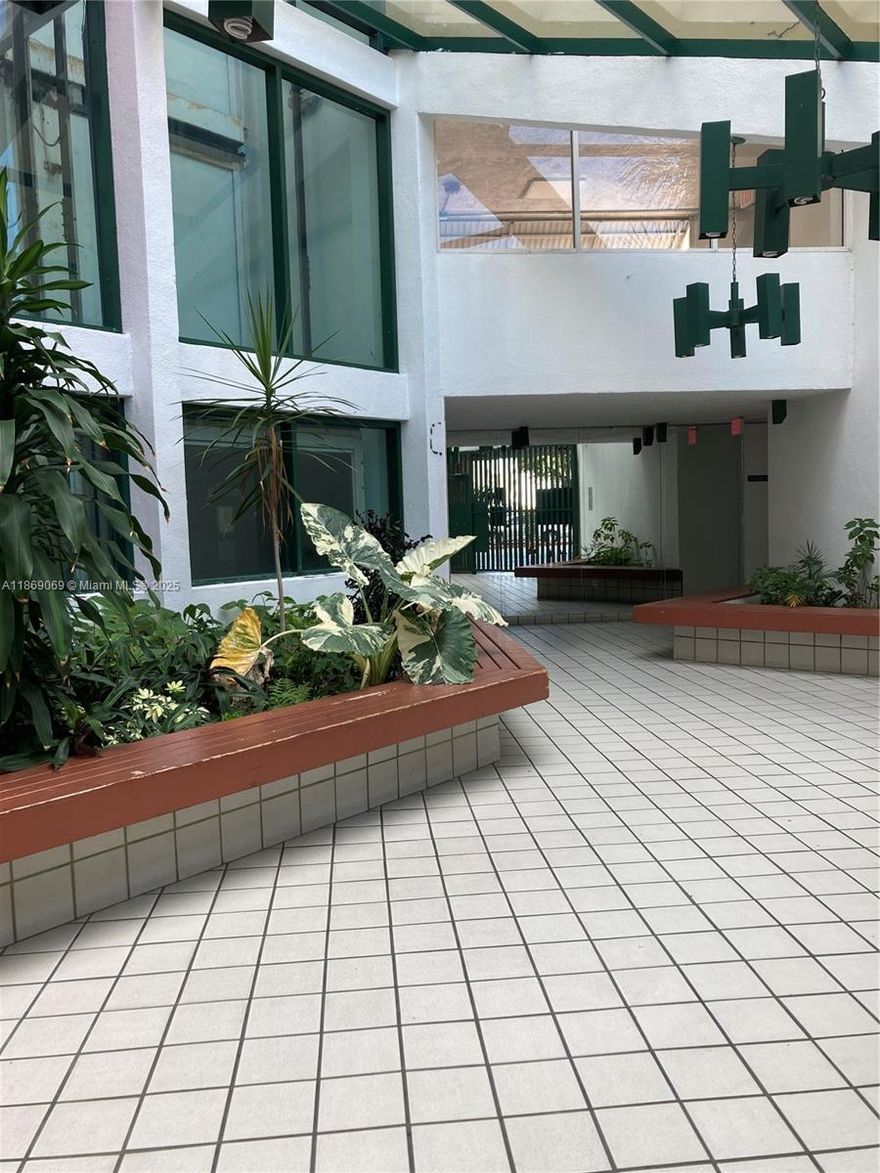 Updated apartment with washer and dryer inside unit. Beautiful new granite kitchen counters. All appliances are working. Keyless entry.