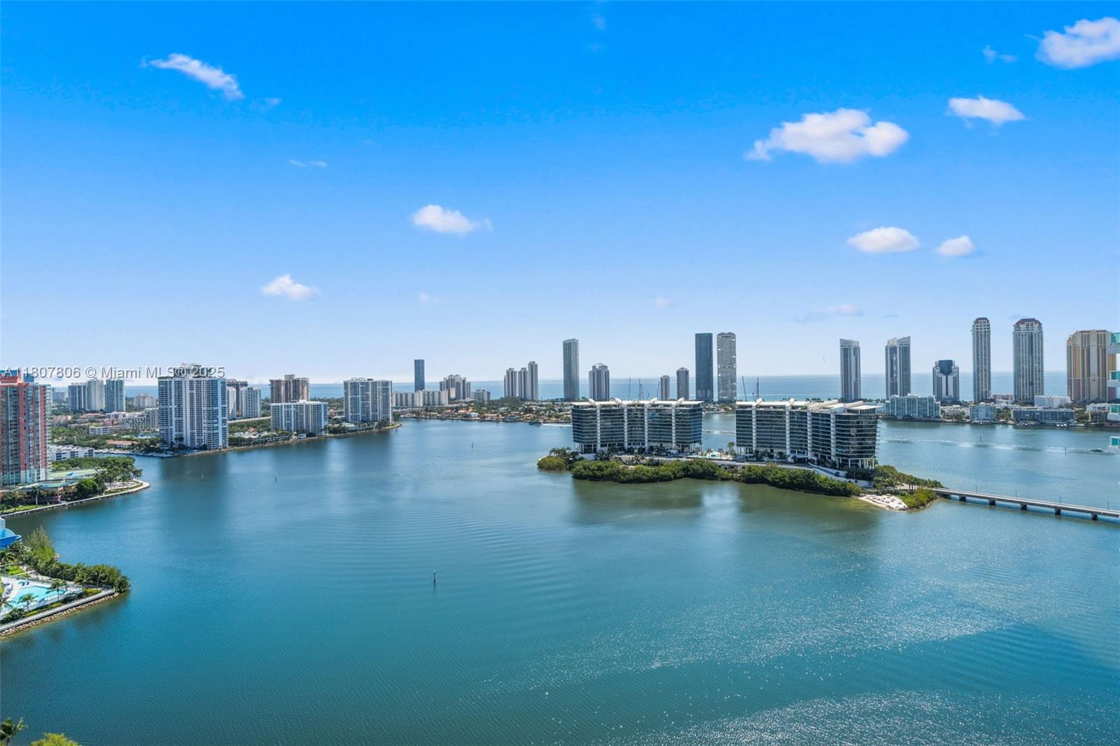 THE PENINSULA II CONDO - Residential