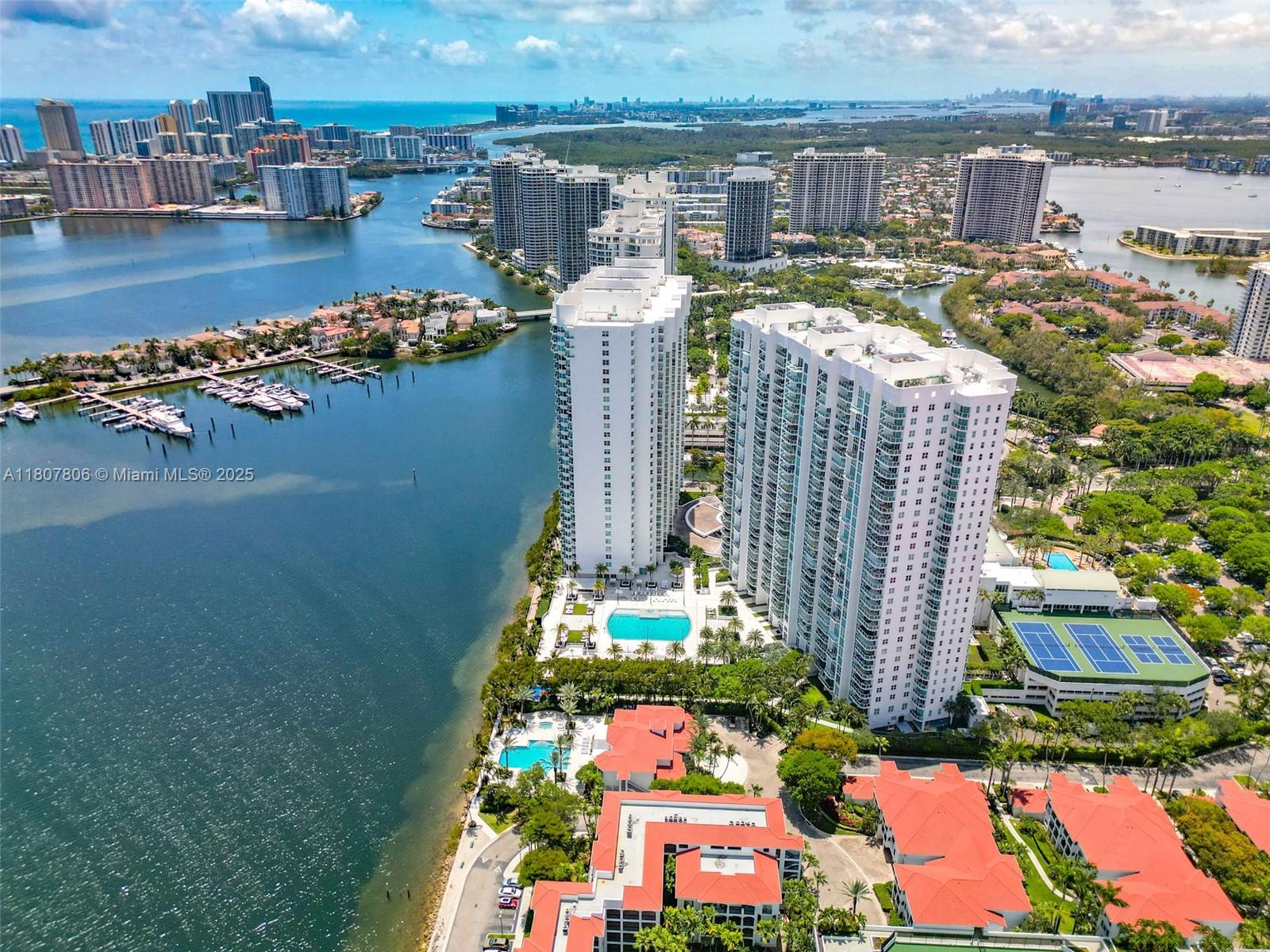 THE PENINSULA II CONDO - Residential