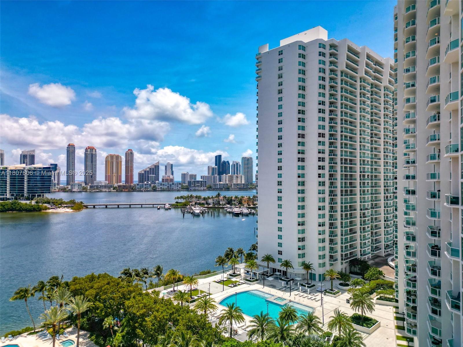 THE PENINSULA II CONDO - Residential
