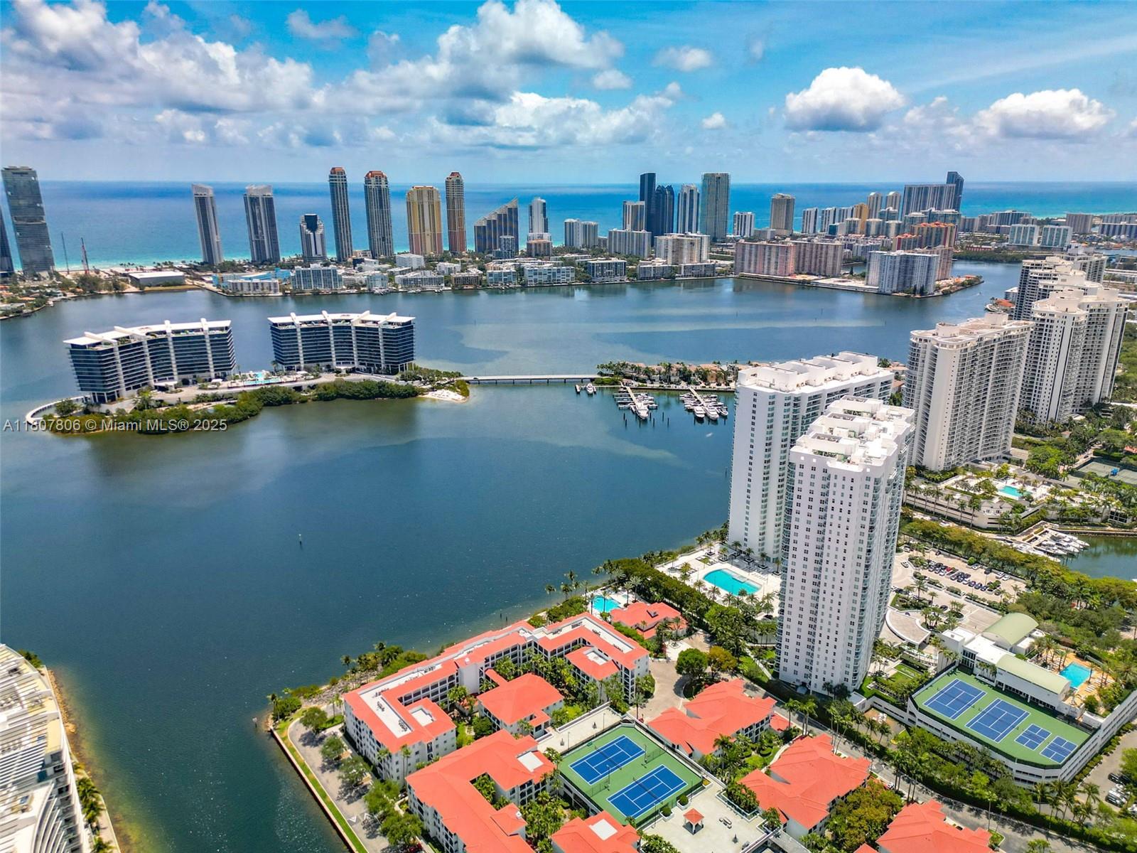 THE PENINSULA II CONDO - Residential