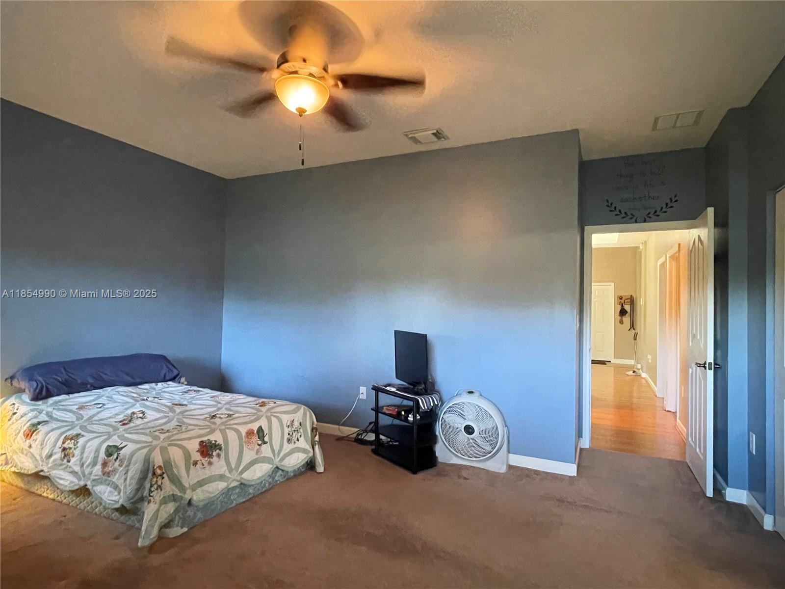 CARMENS PLACE - Residential