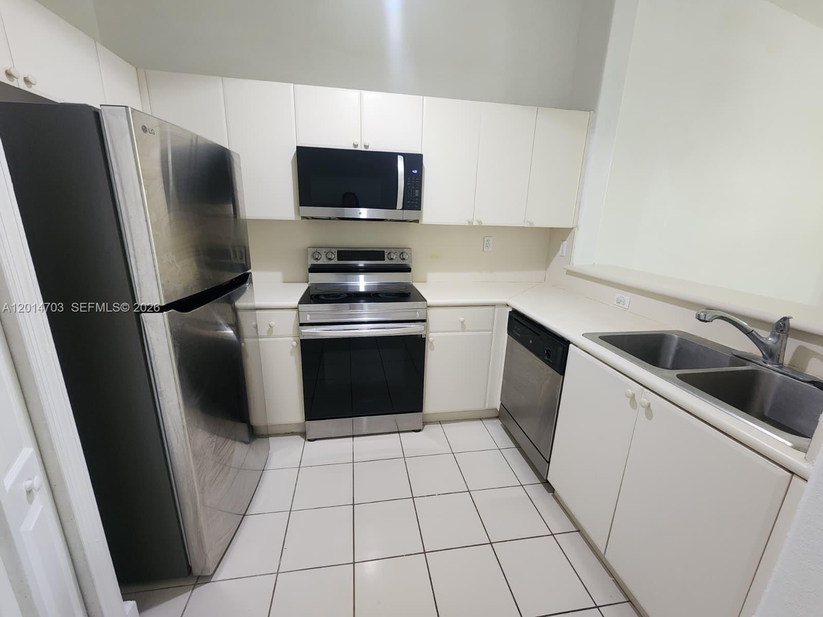 SHOMA CONDO AT KEYS COVE - Residential Lease