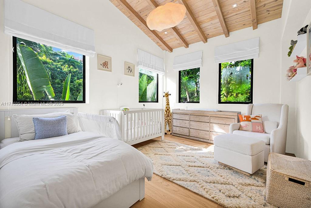 BRICKELL ESTATES - Residential