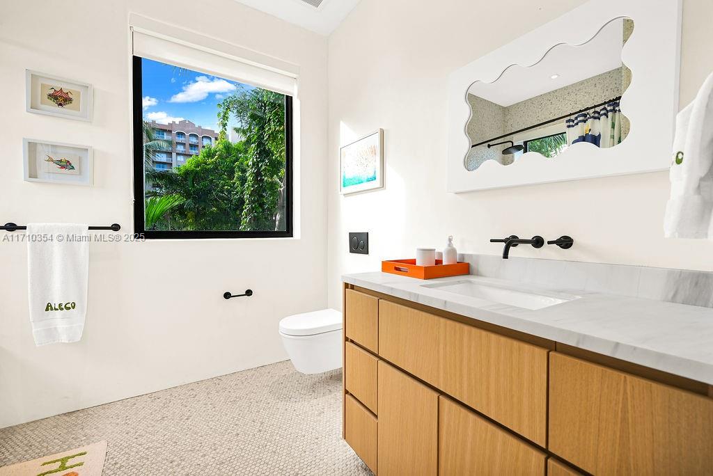 BRICKELL ESTATES - Residential