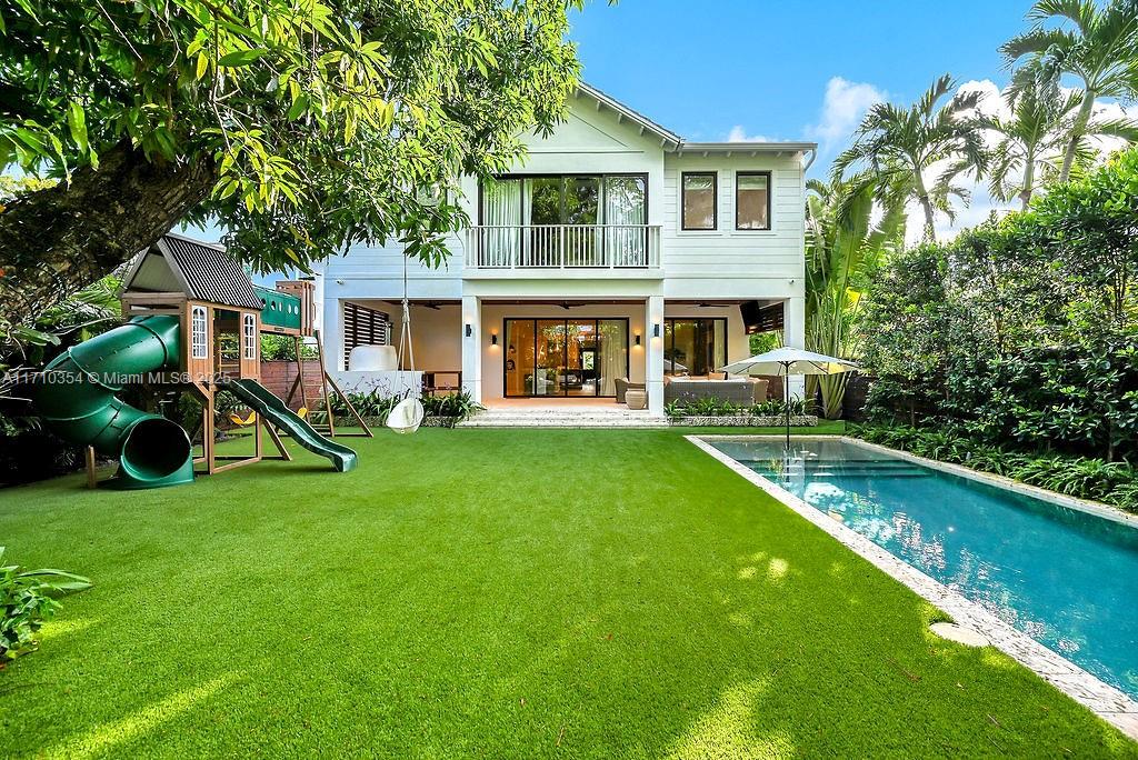 BRICKELL ESTATES - Residential