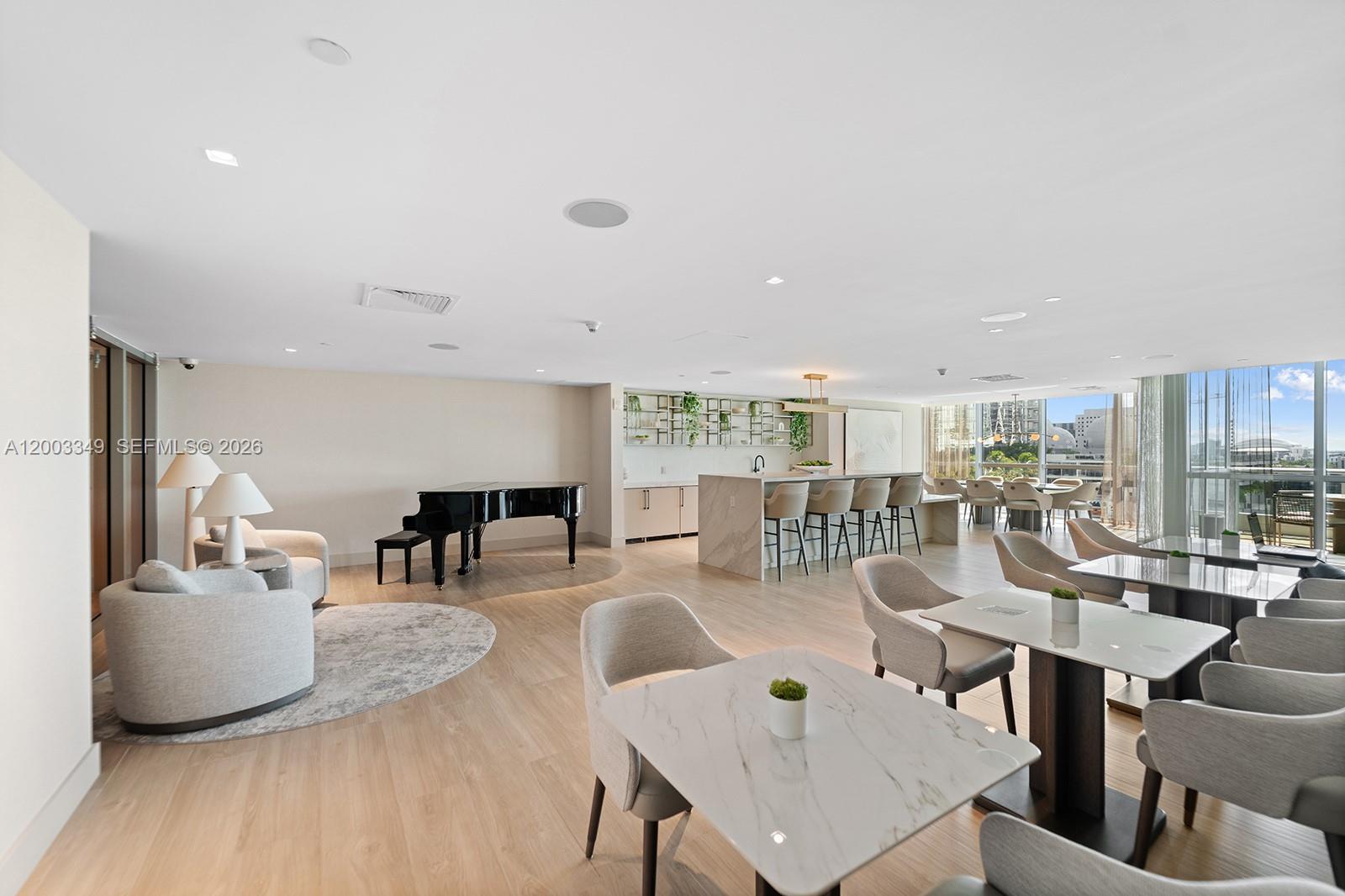 900 BISCAYNE BAY CONDO - Residential Lease