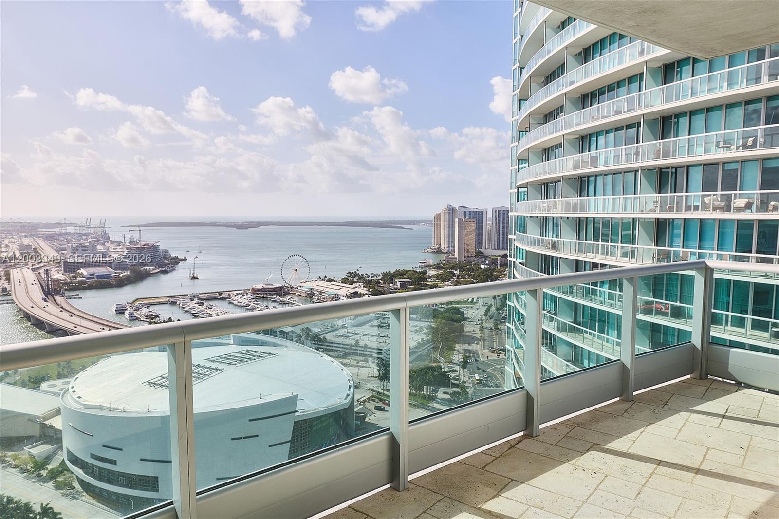900 BISCAYNE BAY CONDO - Residential Lease