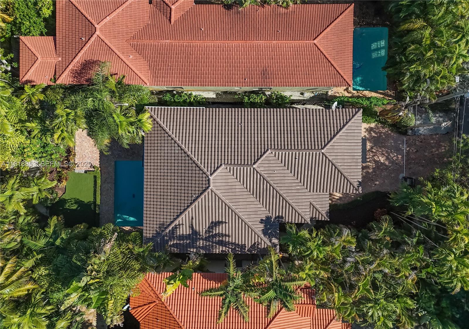 SUNSHINE VISTAS - Residential