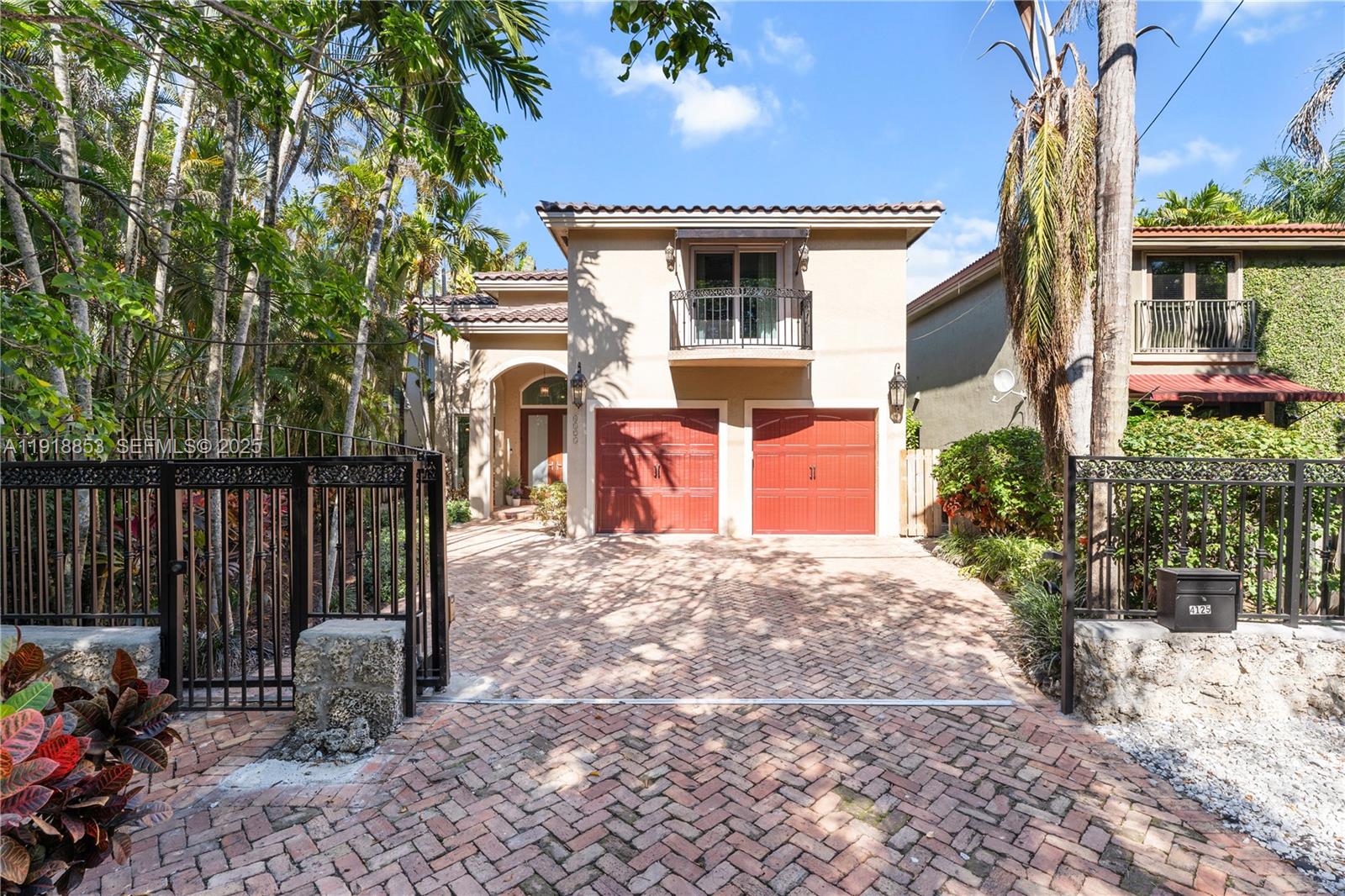 SUNSHINE VISTAS - Residential