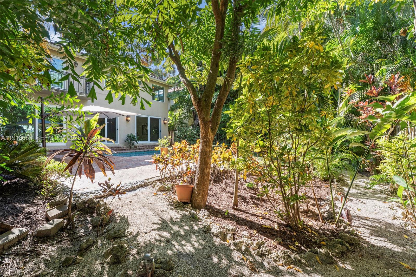 SUNSHINE VISTAS - Residential