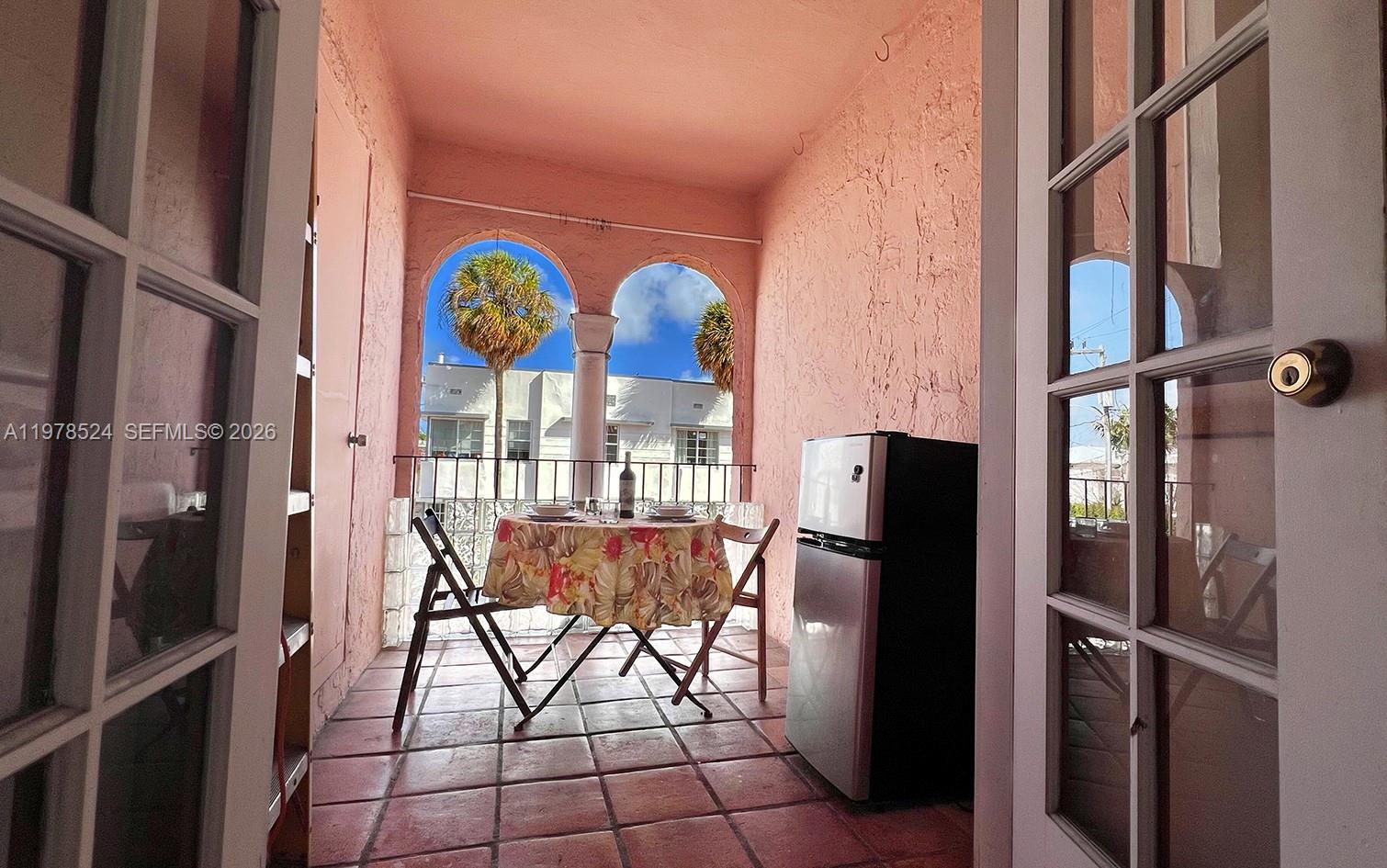 PALM GARDEN CONDO - Residential Lease