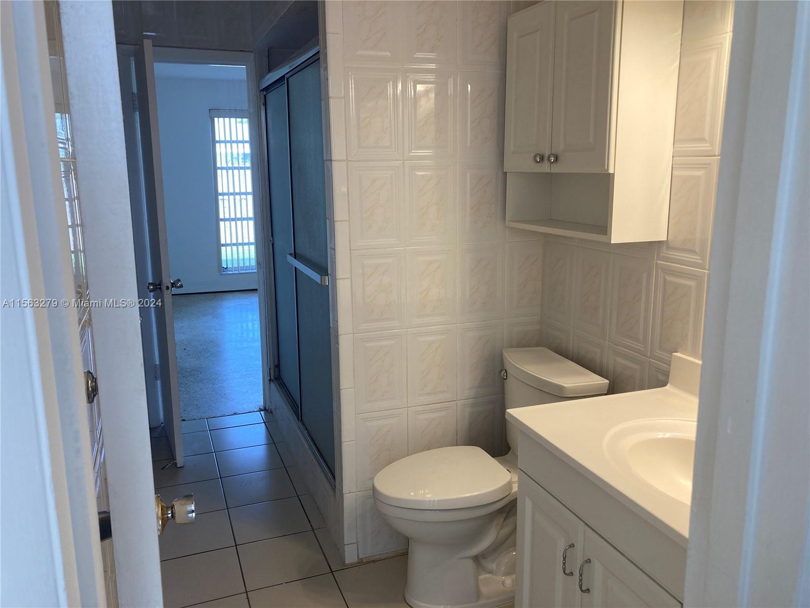 PALM SPRINGS LAKES 2ND AD - Residential