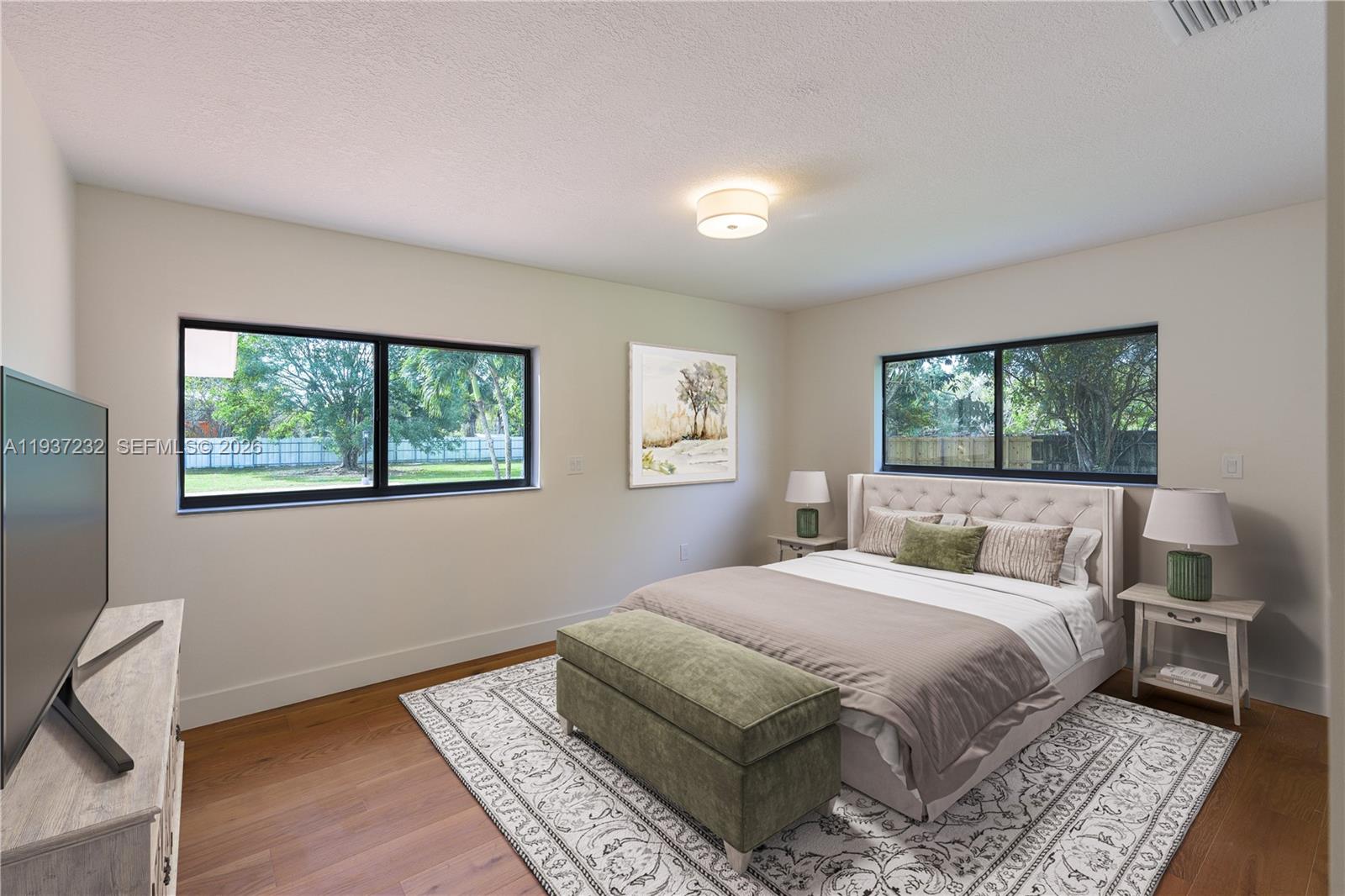 Bonzaza/Bonza­na Ranch Est - Residential