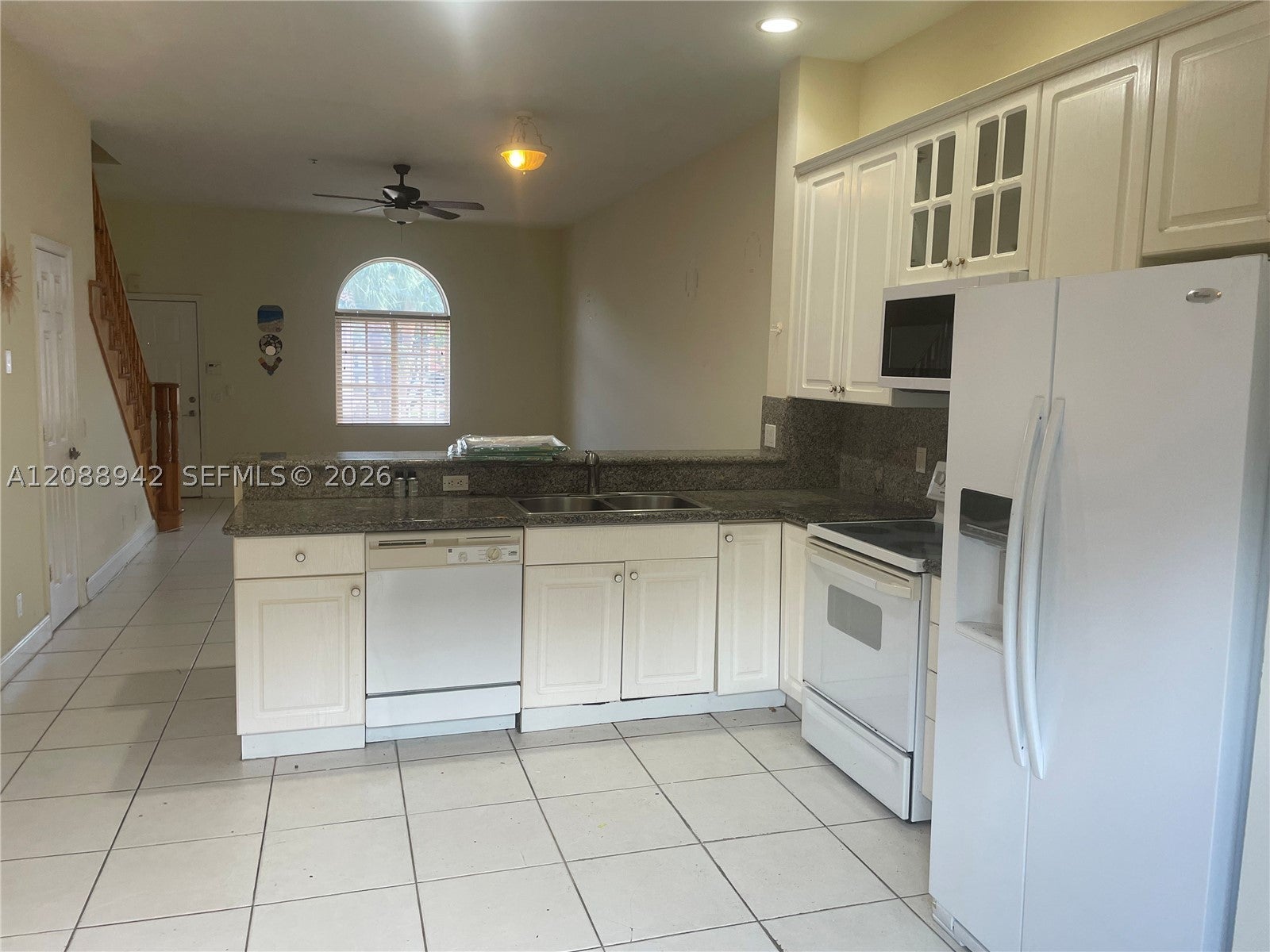 2447 NE 14th St 510