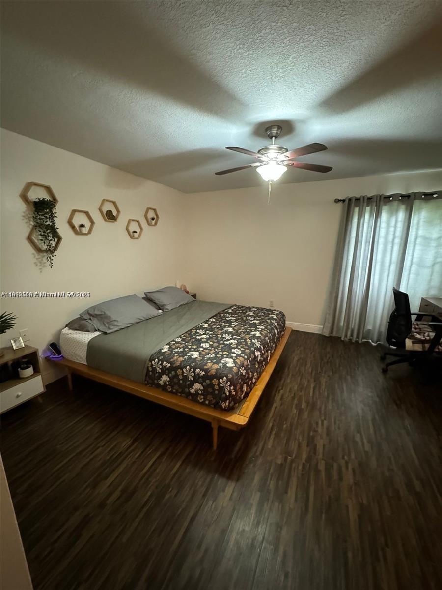 CYPRESS VILLAGE CONDO - Residential Lease