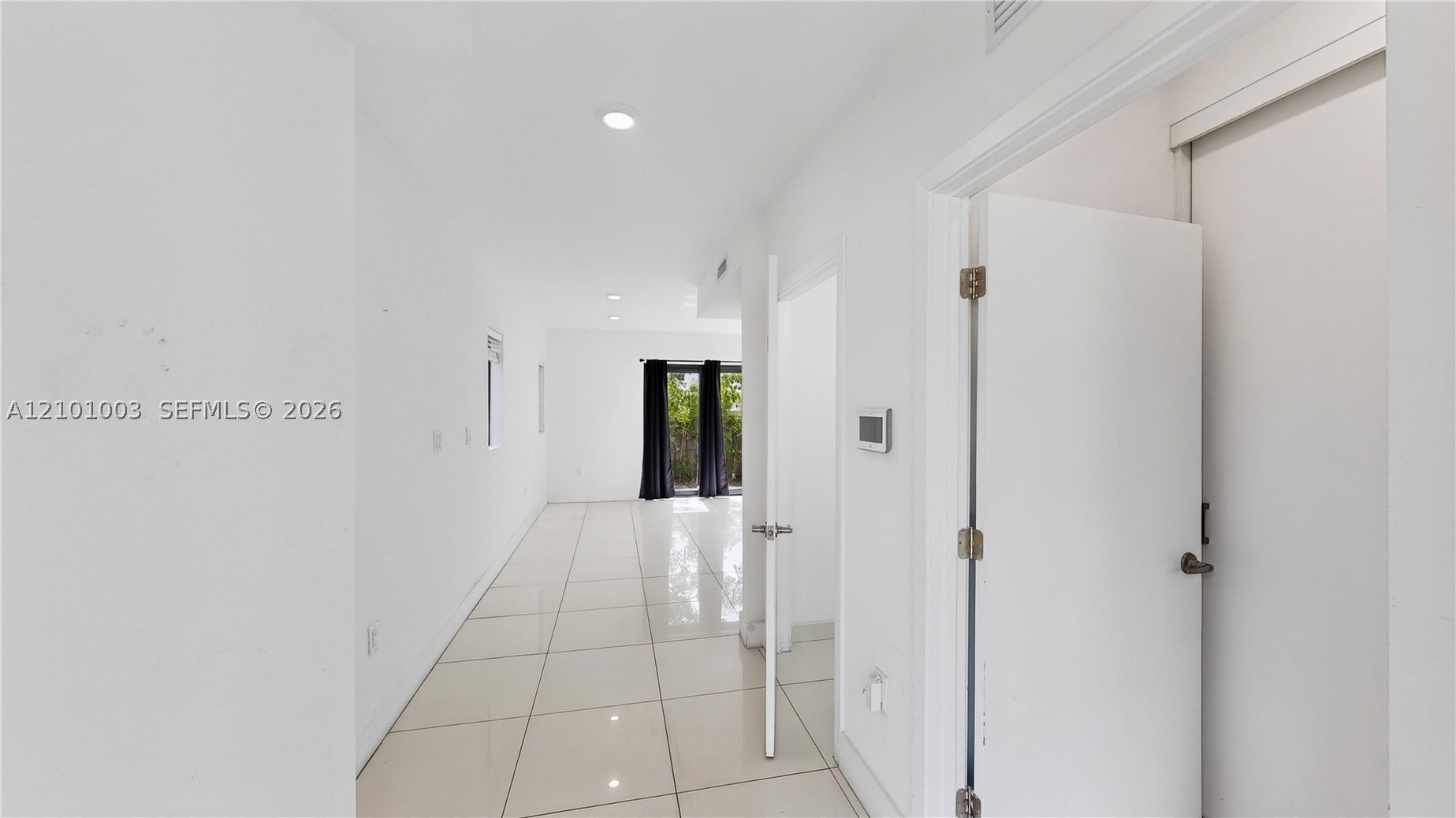 218 NW 11th Ct