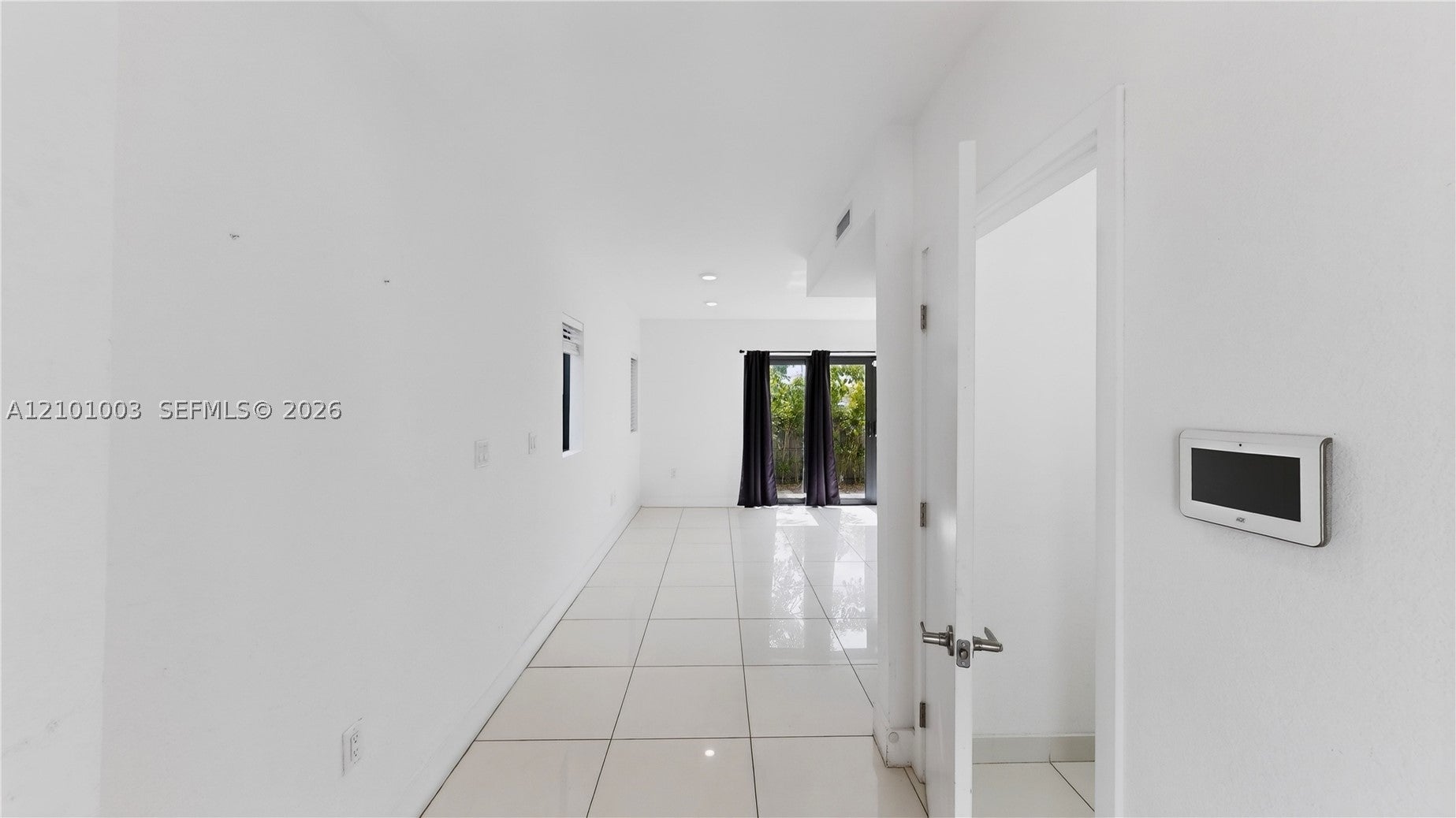 218 NW 11th Ct